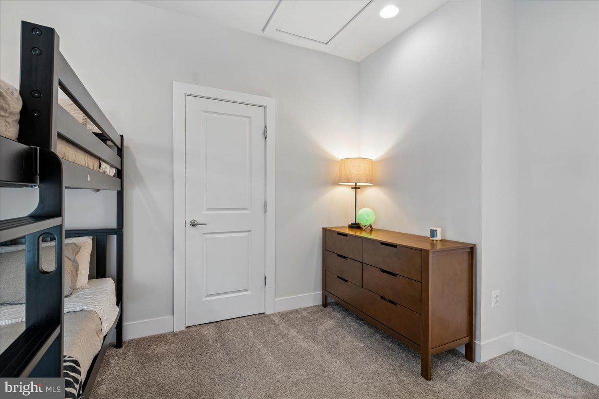 TWO RIVERS - Residential