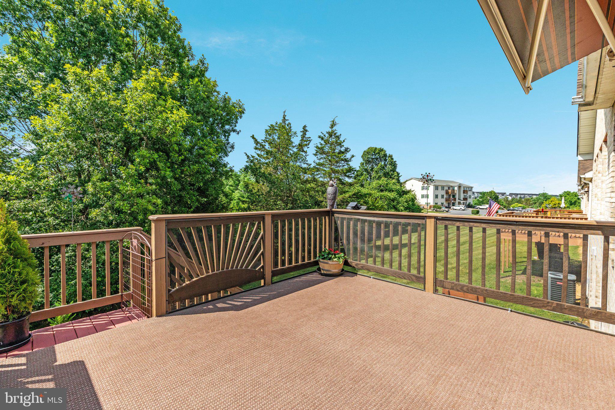 SIGNAL KNOLLS - Residential