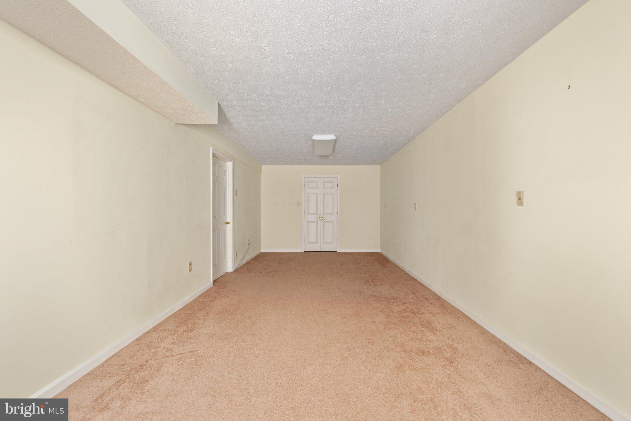 SIGNAL KNOLLS - Residential