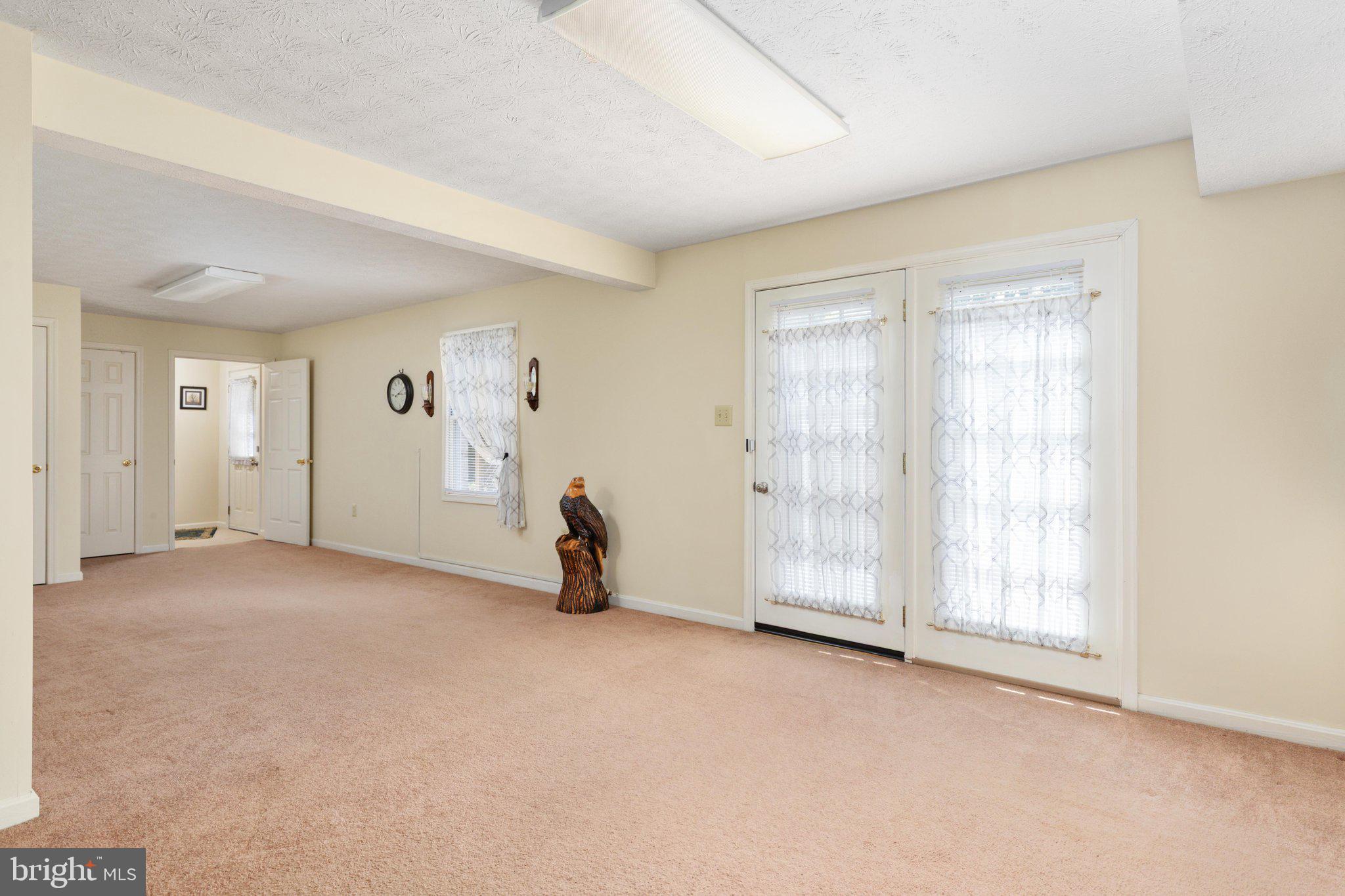 SIGNAL KNOLLS - Residential