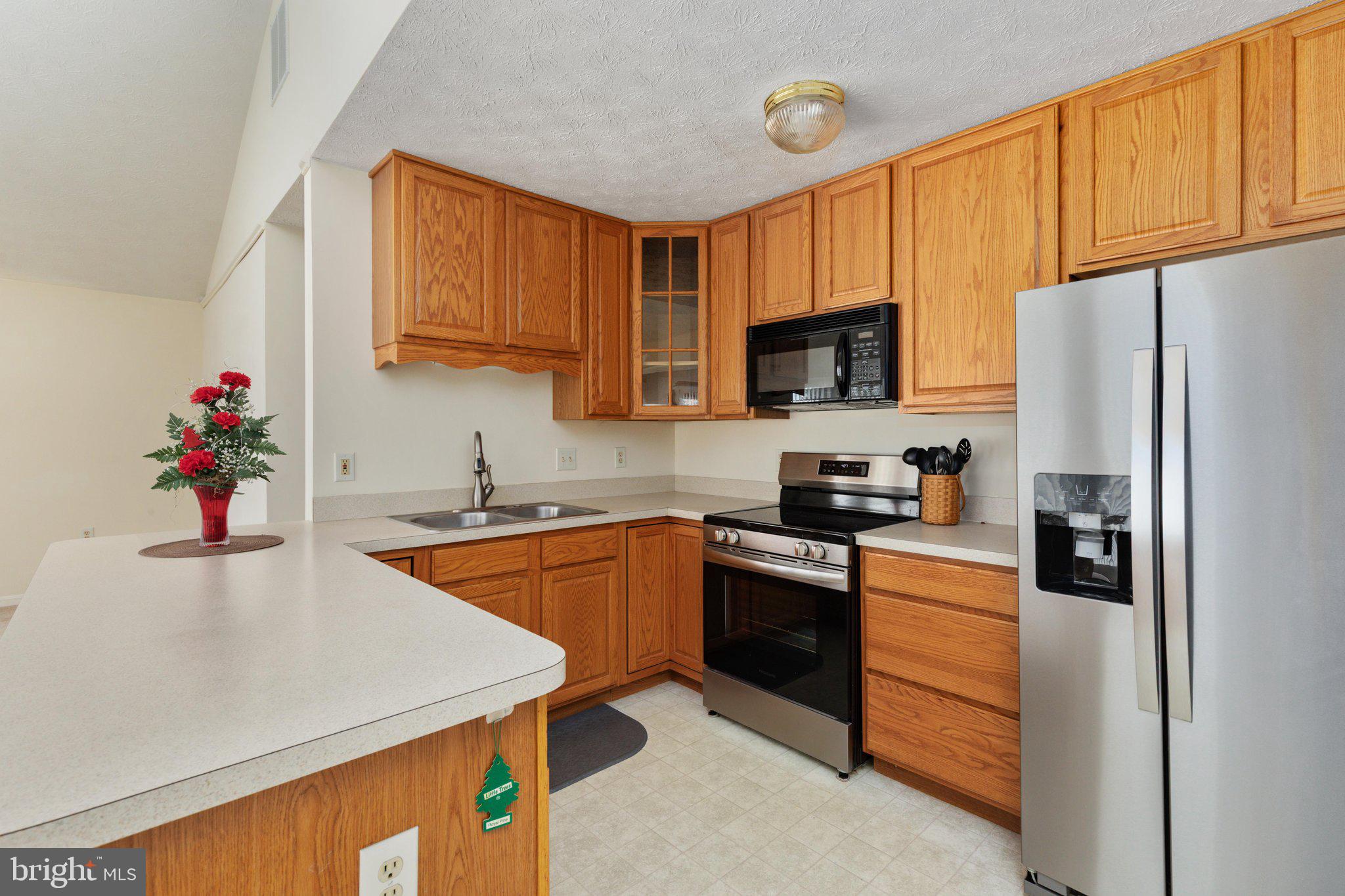 SIGNAL KNOLLS - Residential