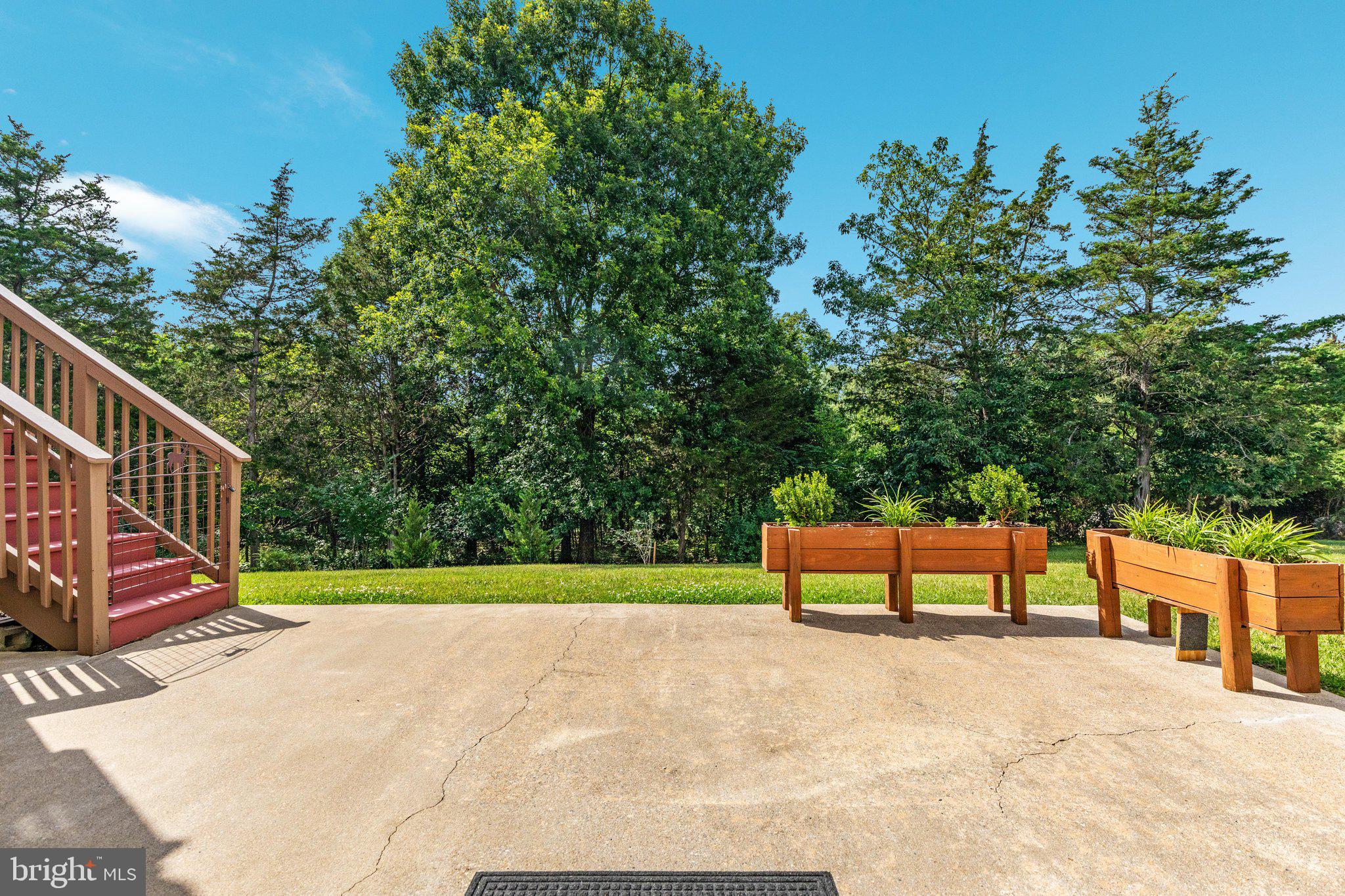 SIGNAL KNOLLS - Residential
