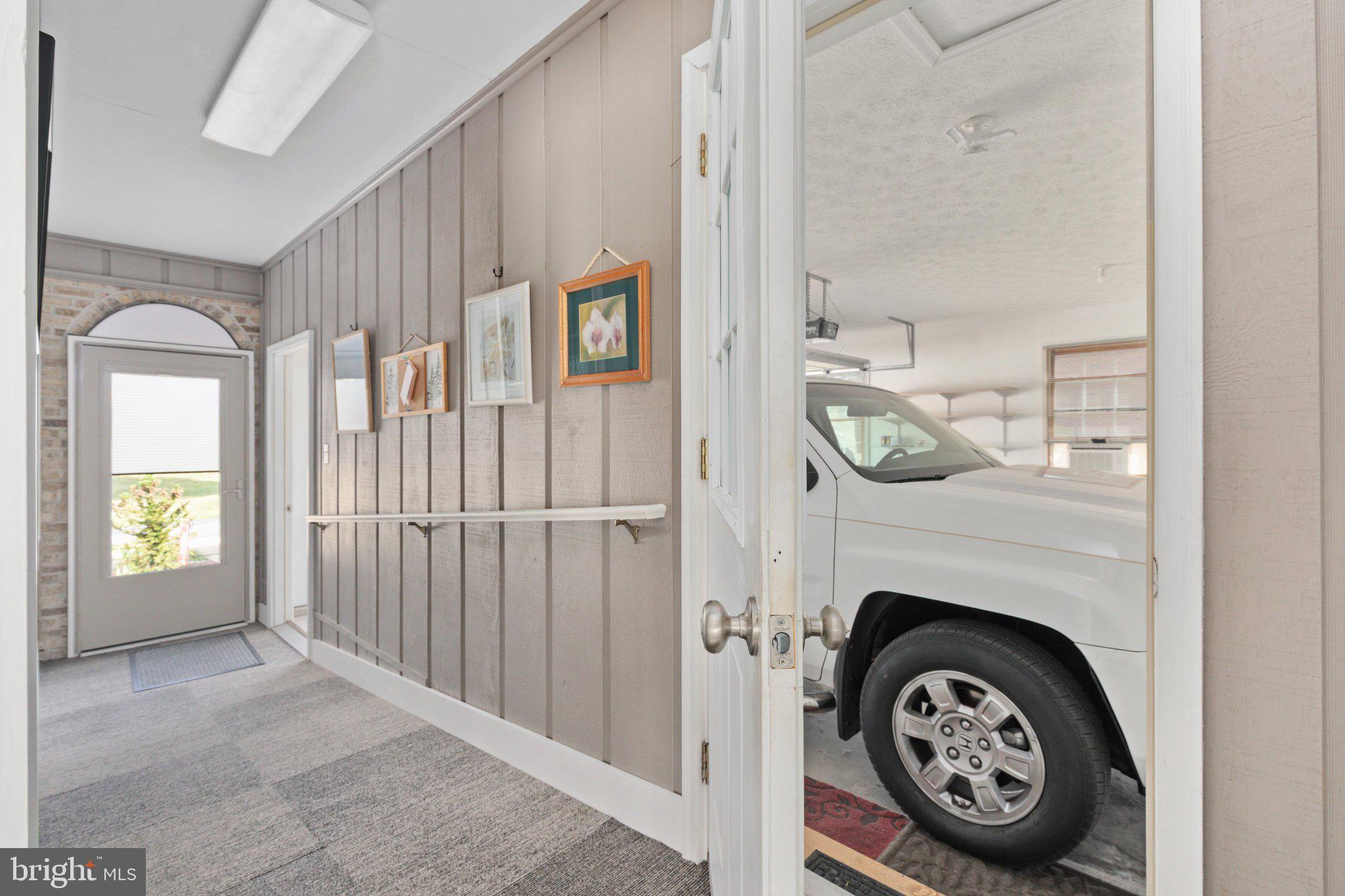 SIGNAL KNOLLS - Residential