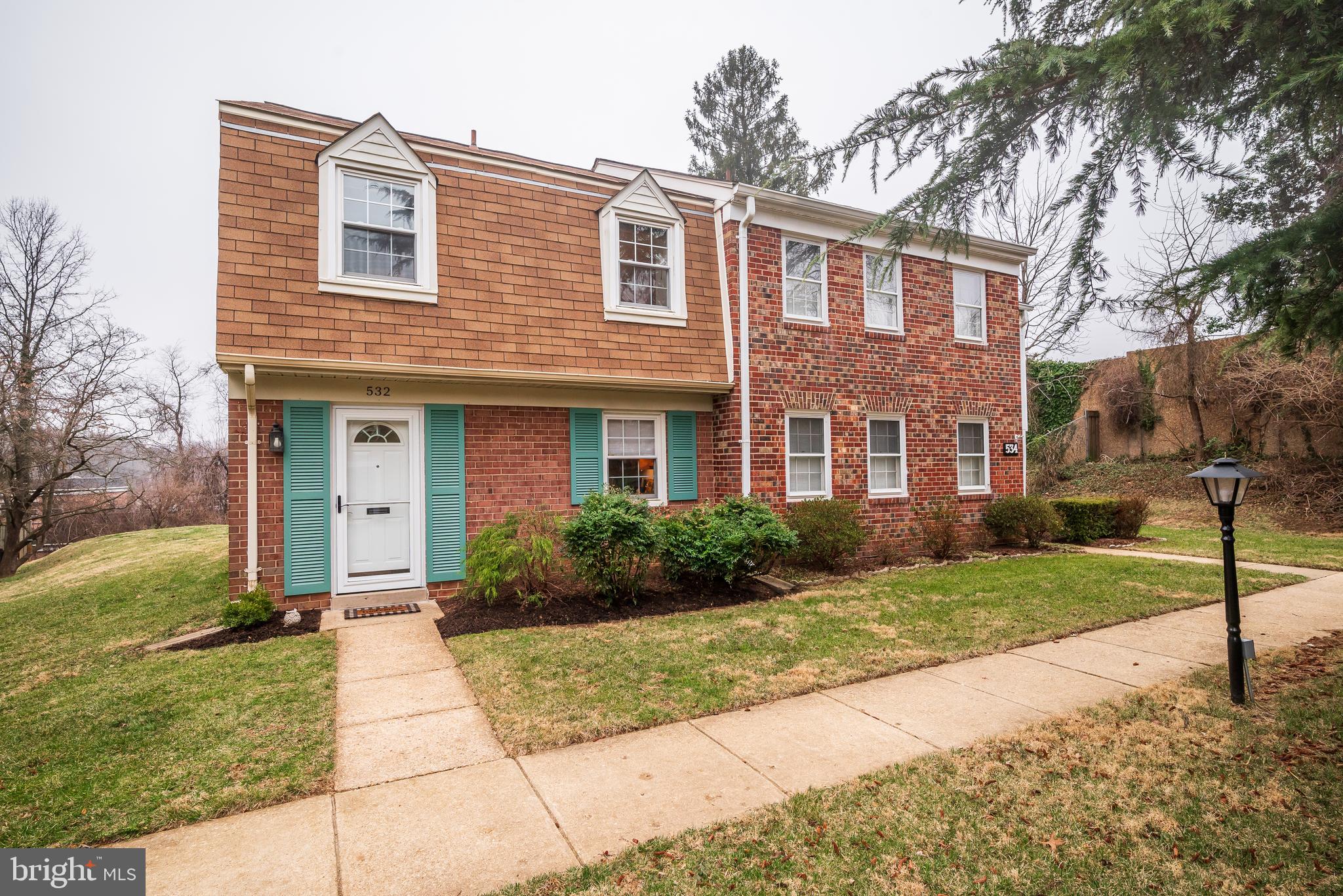 REGENT SQUARE - Residential