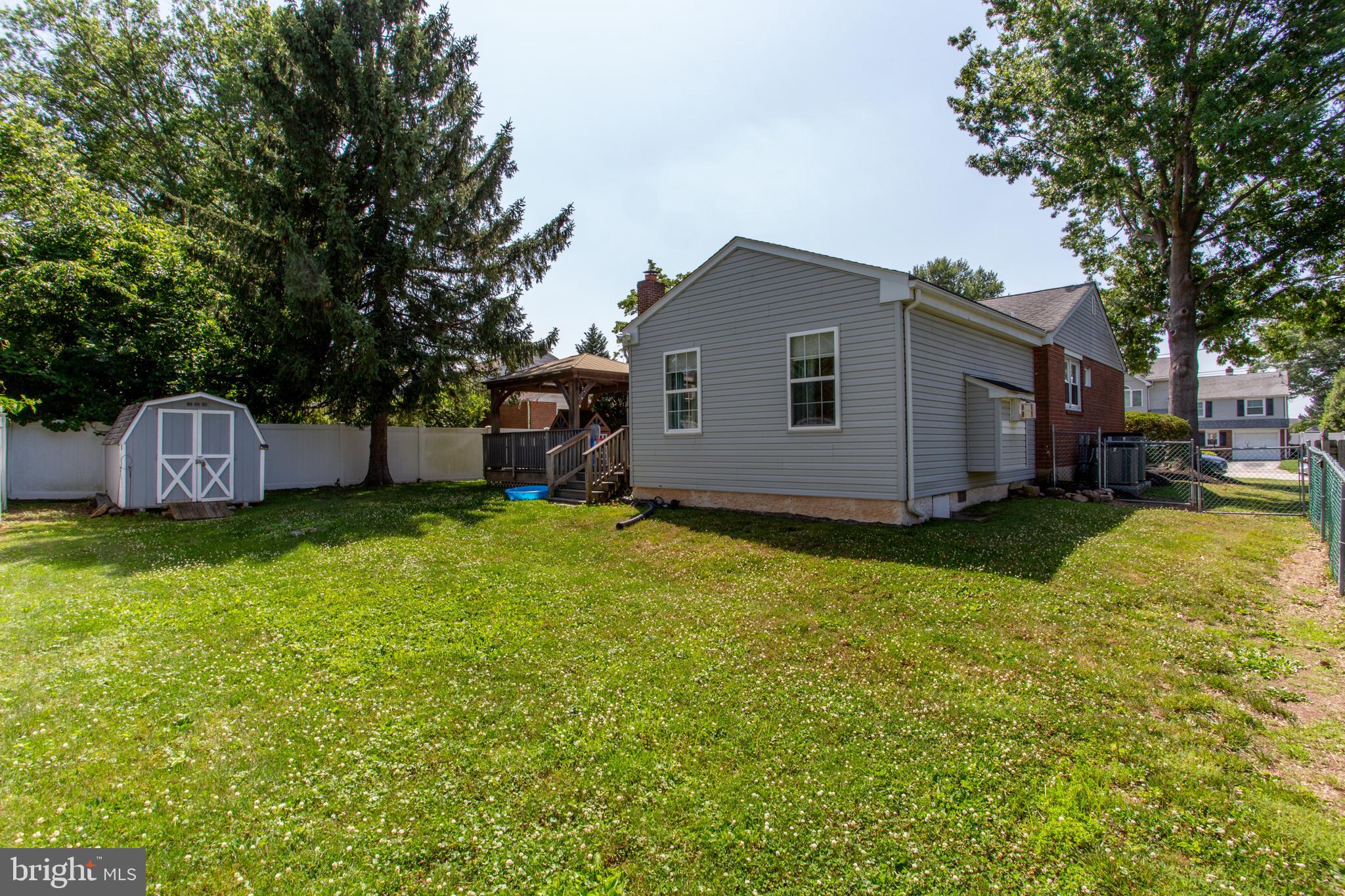 SWEET BRIAR - Residential