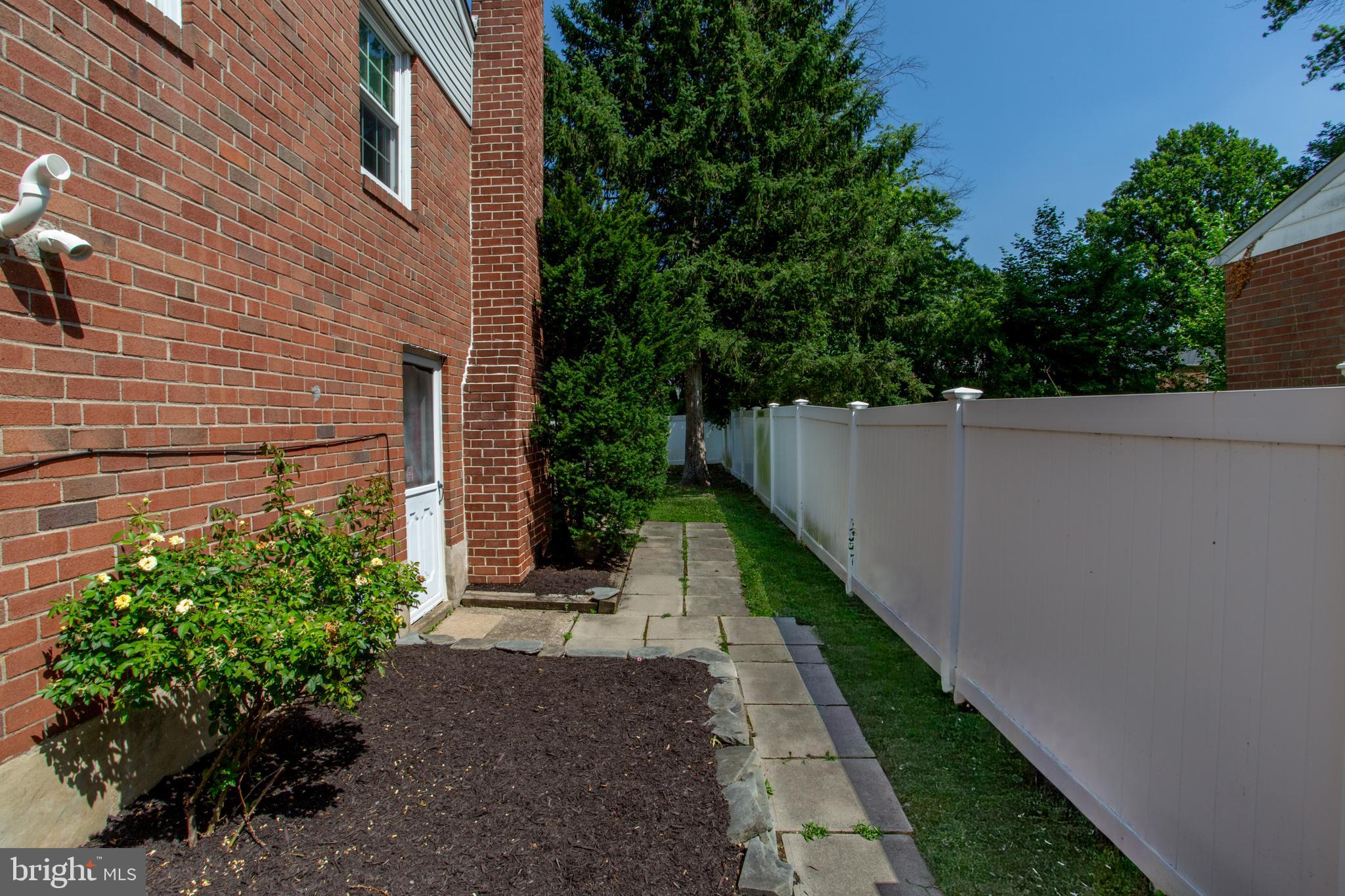 SWEET BRIAR - Residential