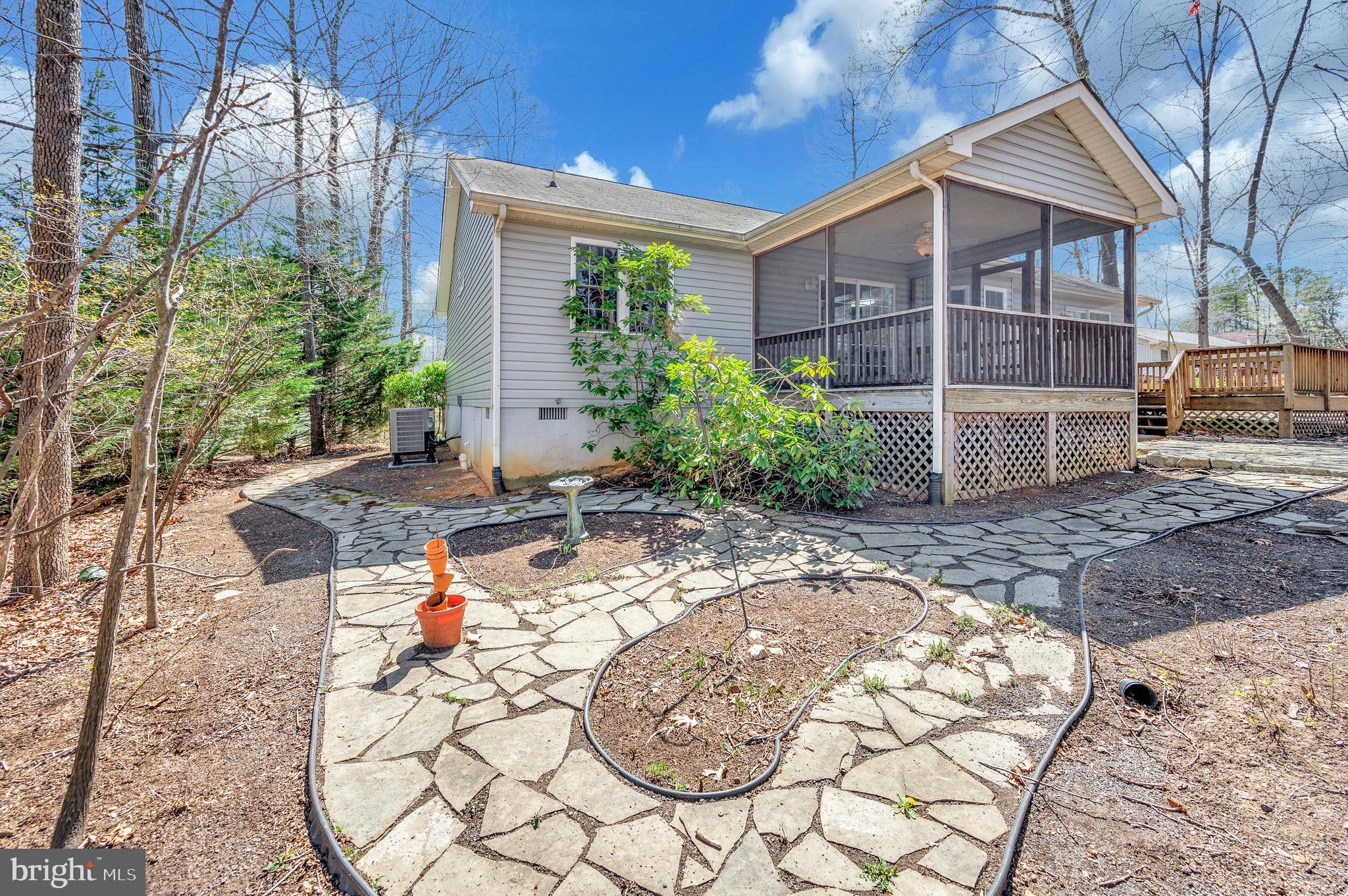 LAKE OF THE WOODS - Residential