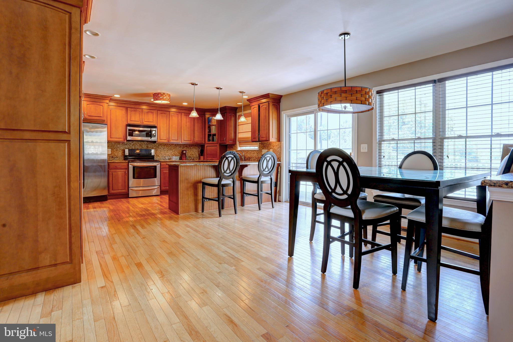 CEDAR BEACH - Residential