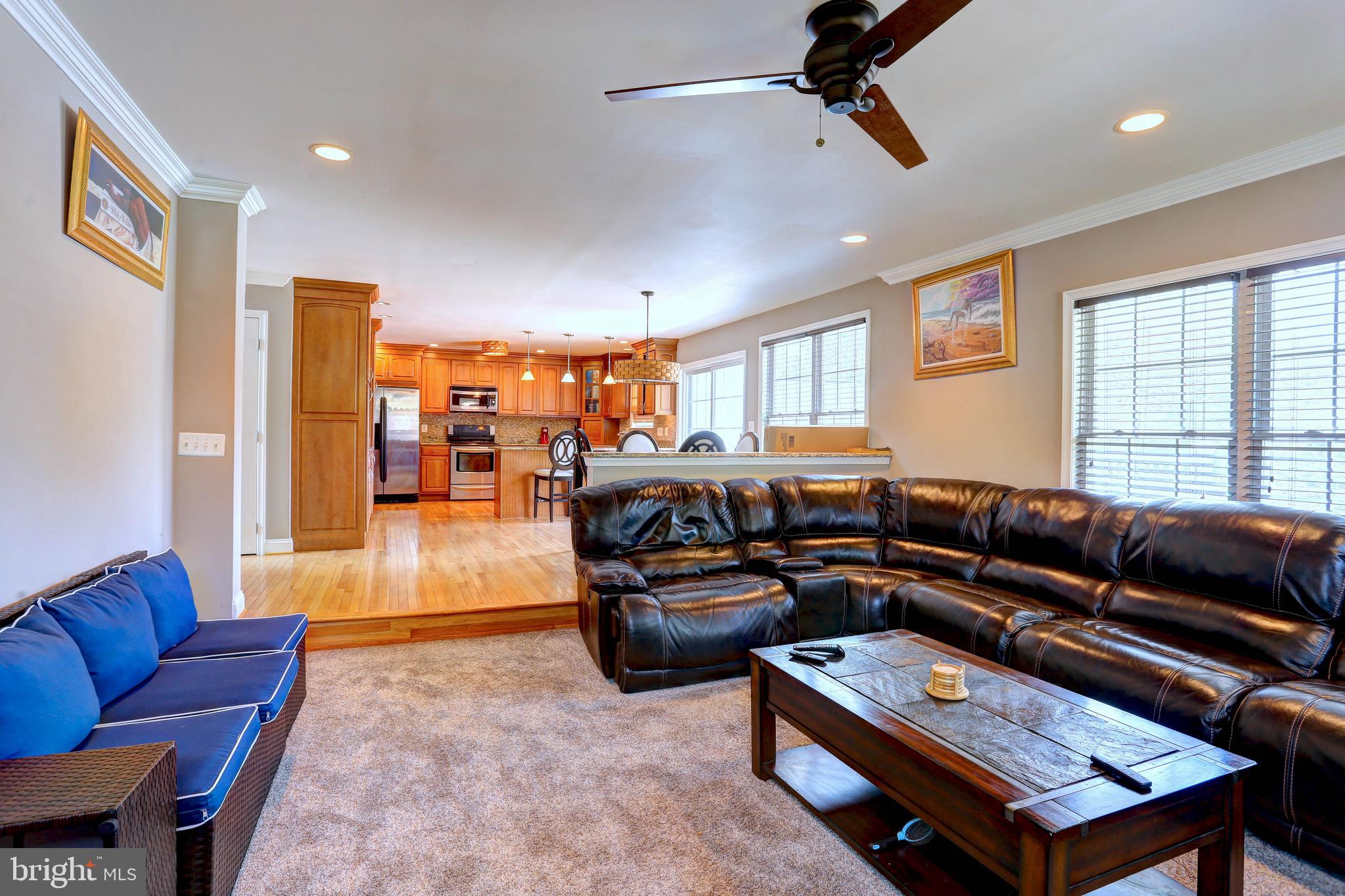 CEDAR BEACH - Residential