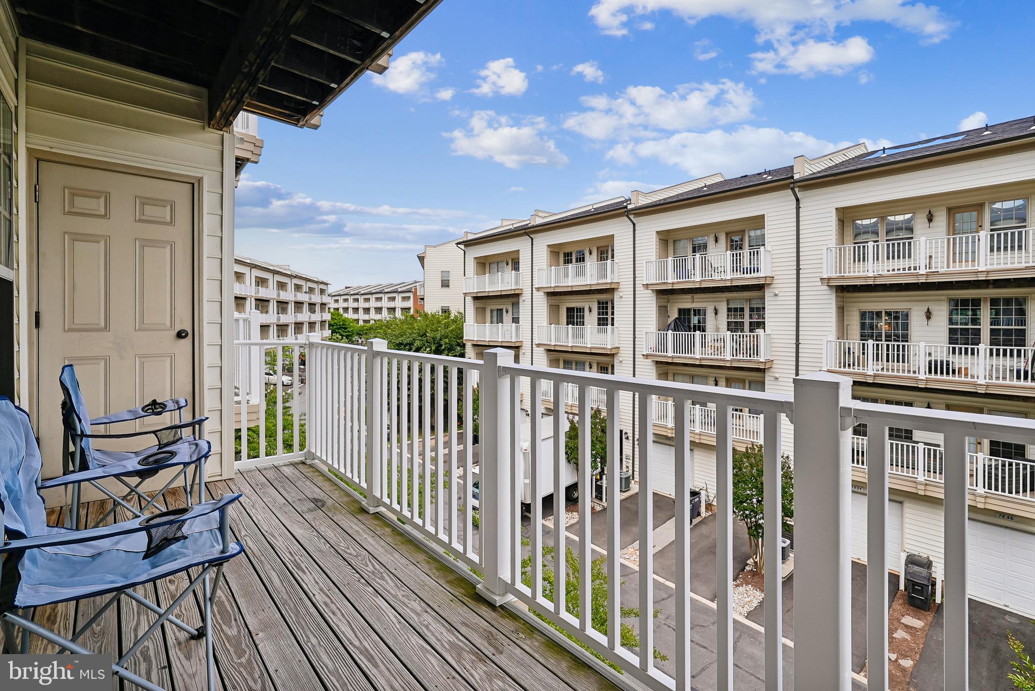 MADISON CRESCENT CONDOMINIUM - Residential
