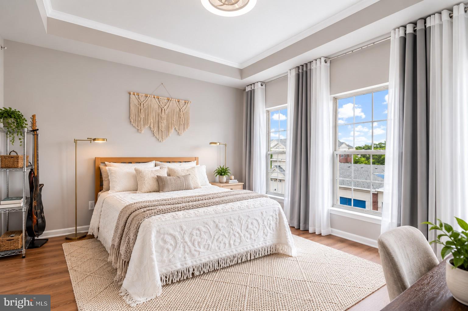 MADISON CRESCENT CONDOMINIUM - Residential