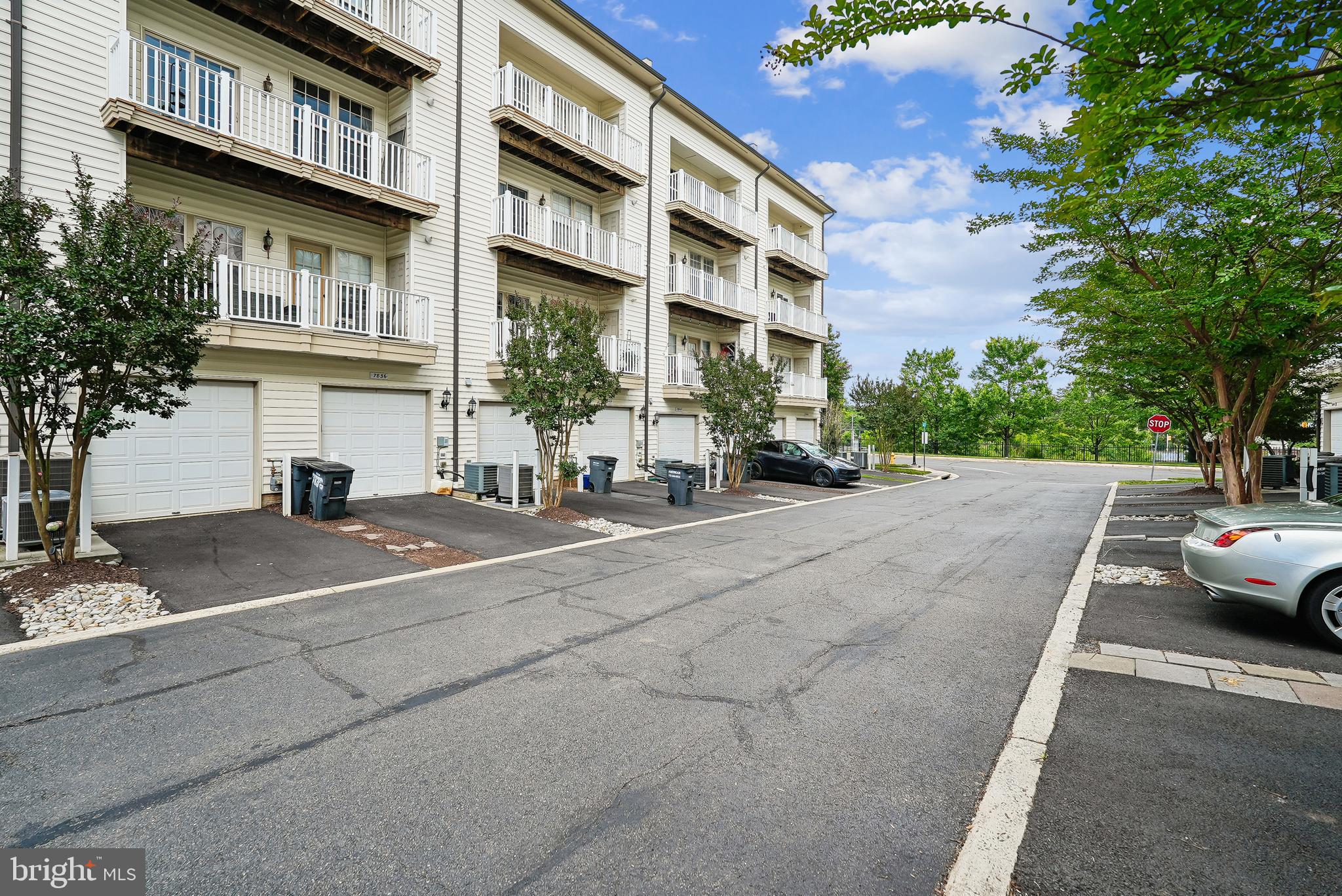 MADISON CRESCENT CONDOMINIUM - Residential