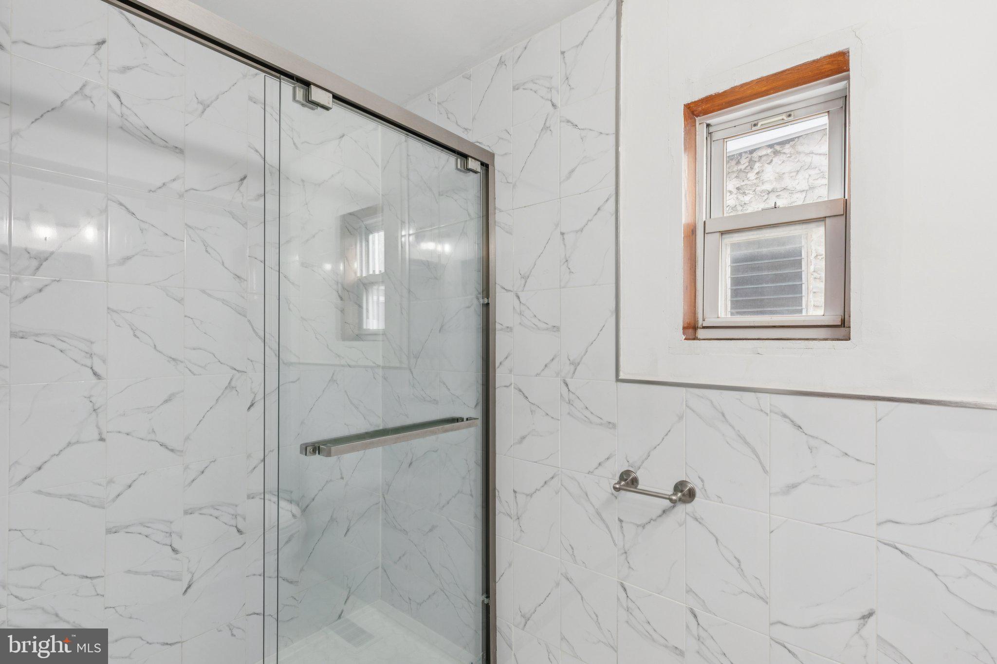 WEST KENSINGTON - Residential