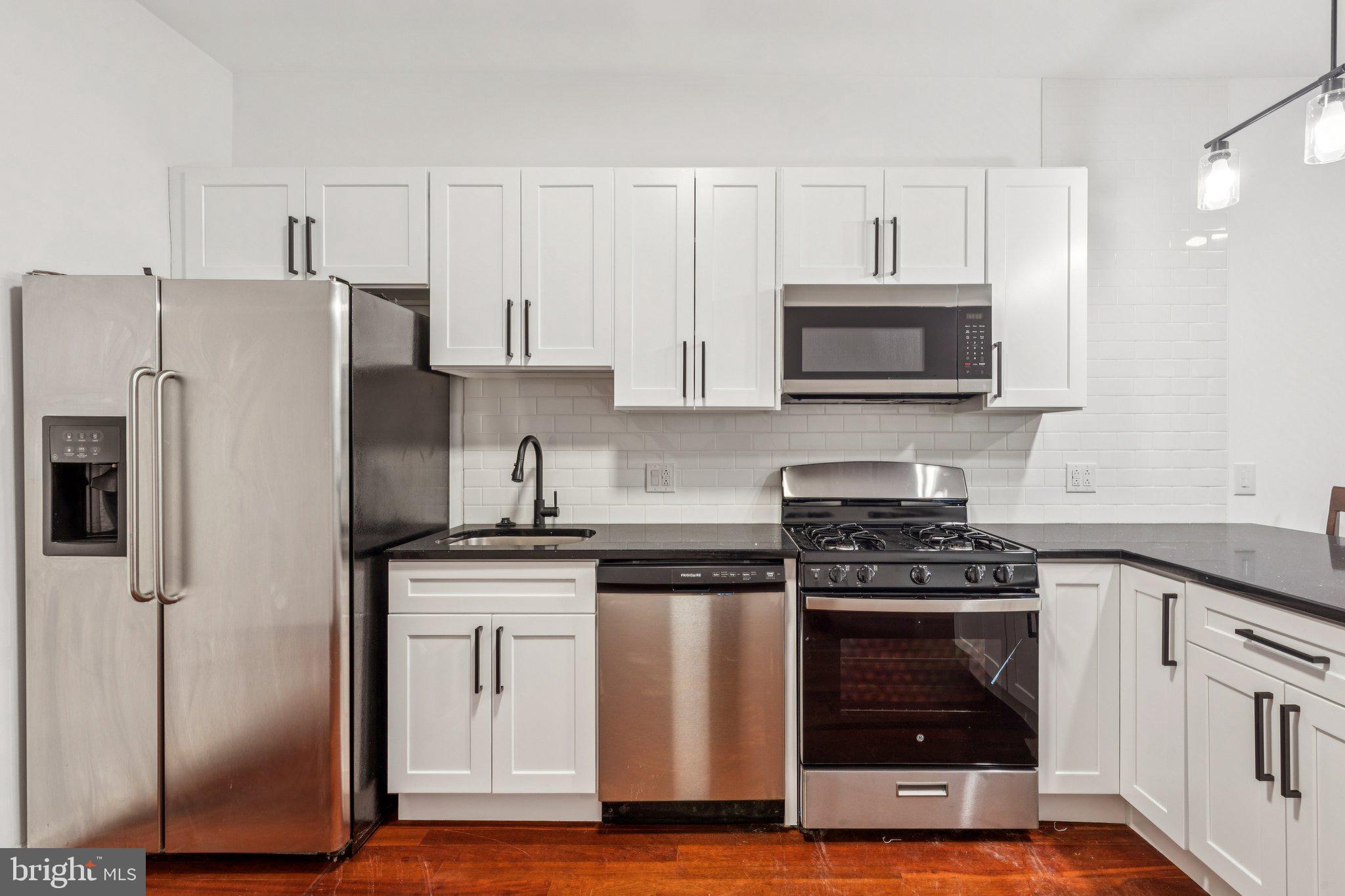 WEST KENSINGTON - Residential