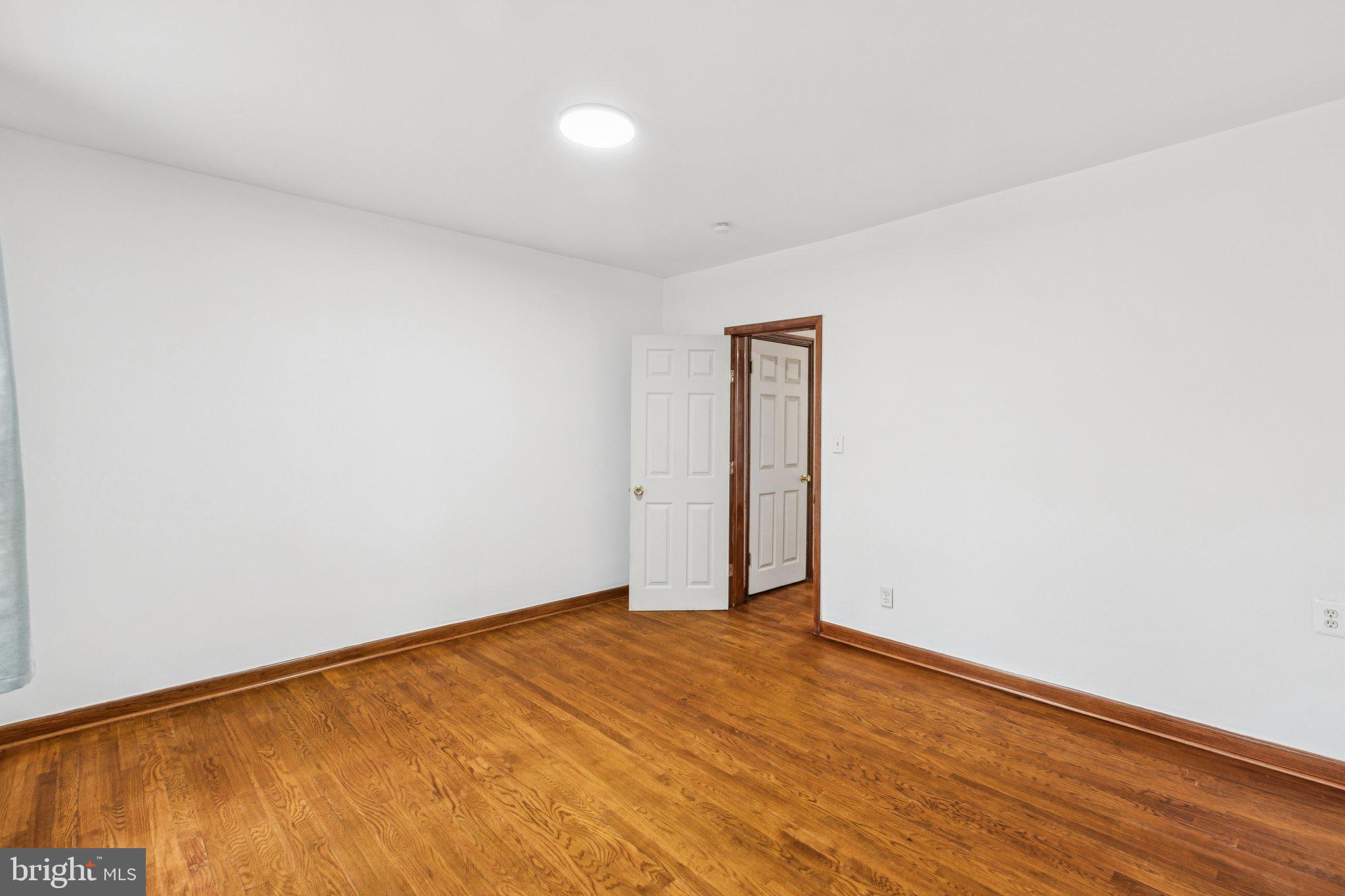 WEST KENSINGTON - Residential