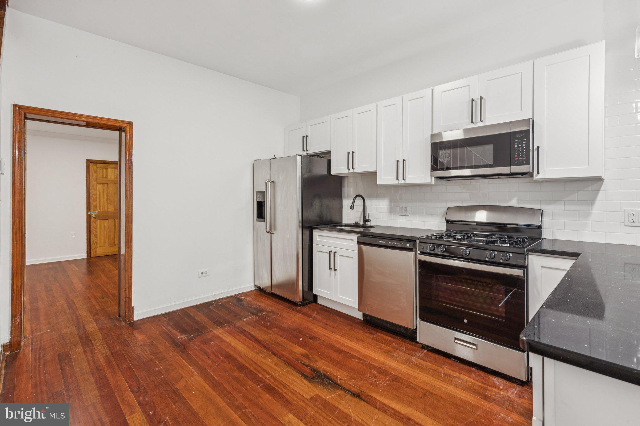 WEST KENSINGTON - Residential