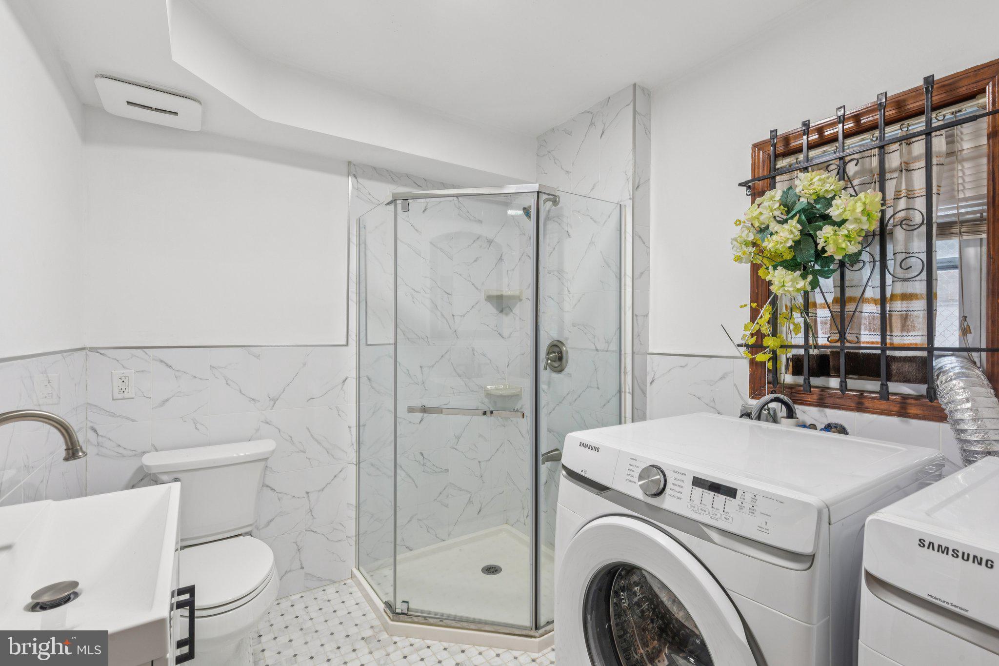 WEST KENSINGTON - Residential