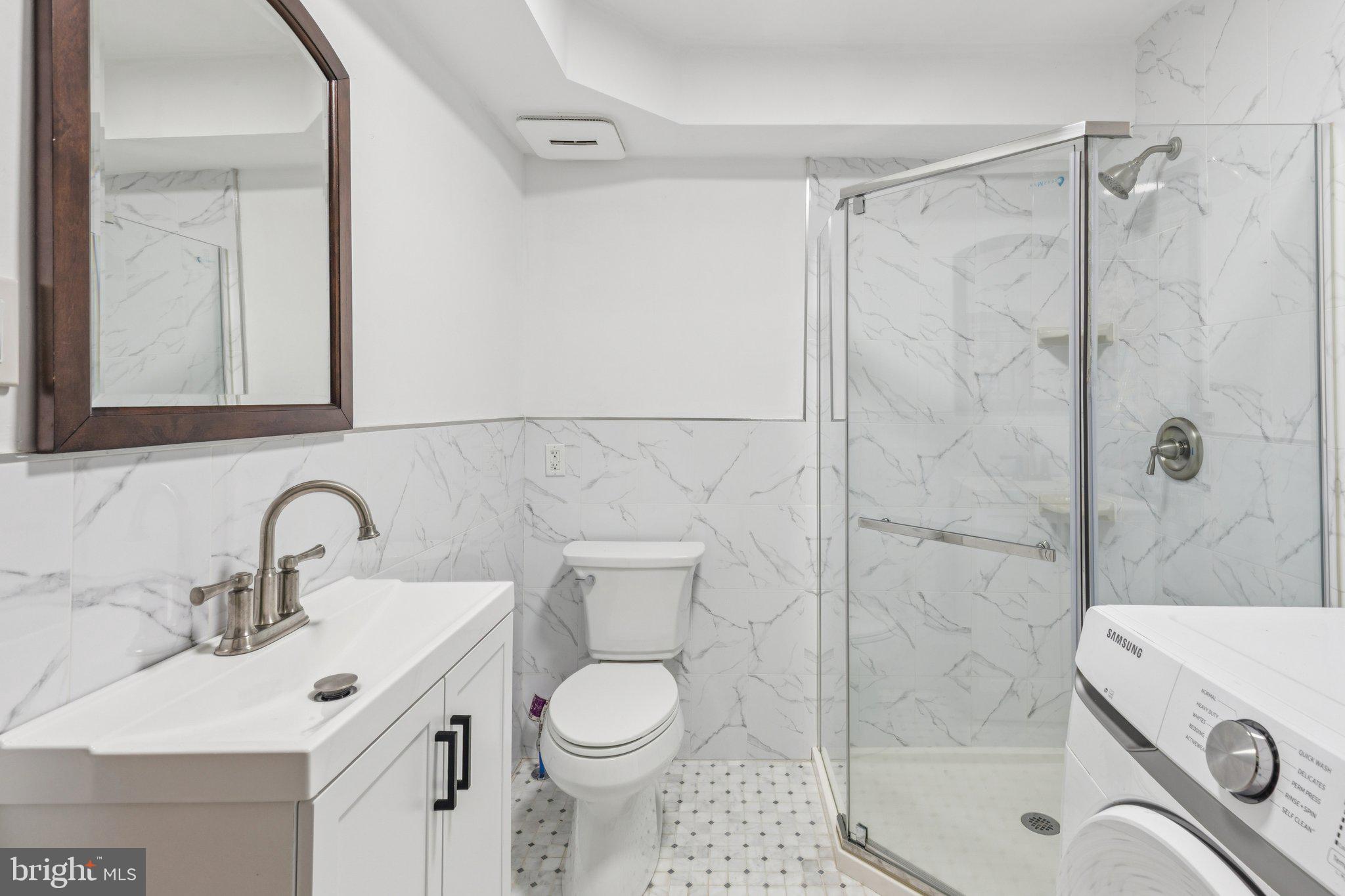 WEST KENSINGTON - Residential