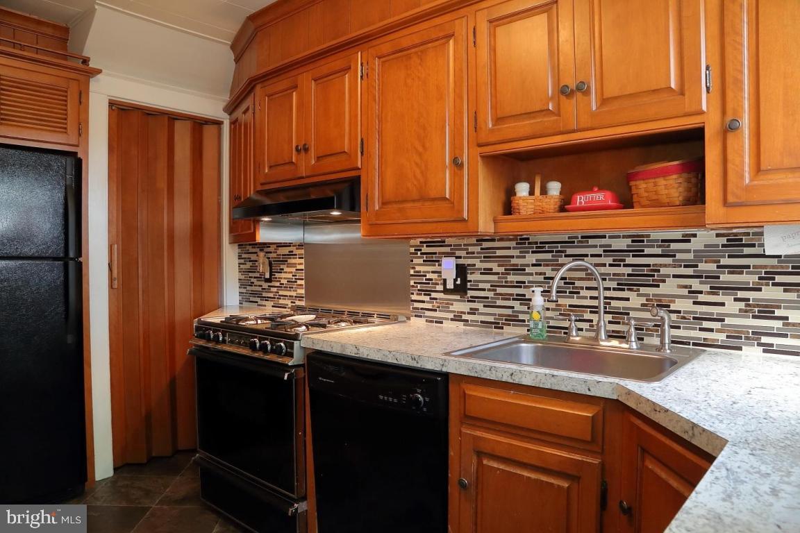 LANCASTER - Residential
