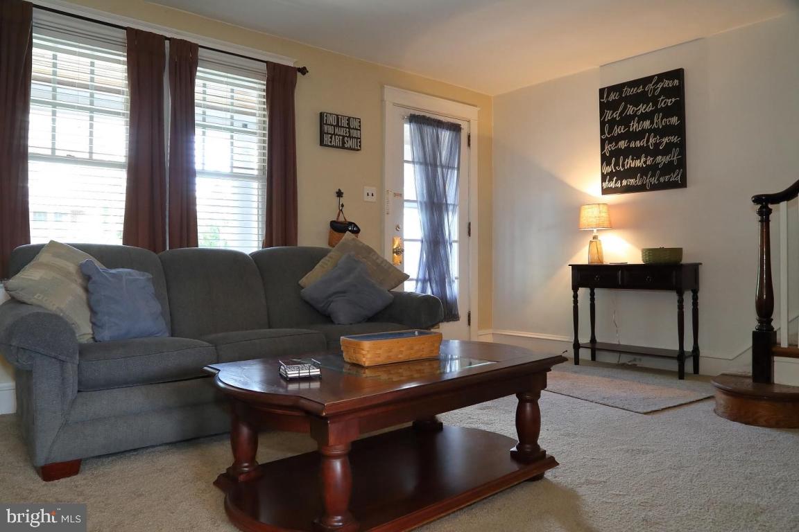 LANCASTER - Residential