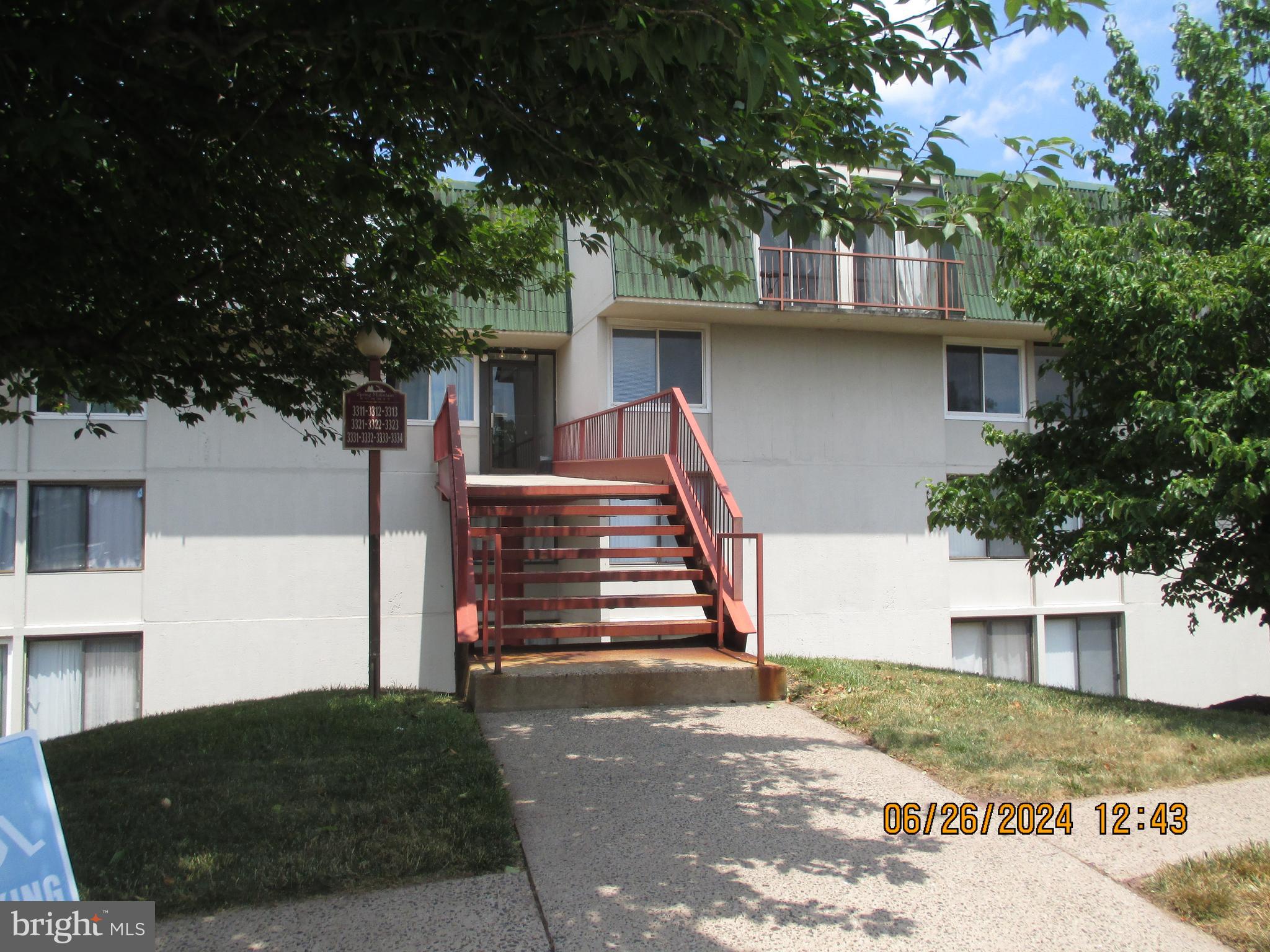 Move in condition. Carpets - NEW.  Very easy living. First home or downsize, this is perfect for you. Parks. Perkiomen Creek, local ski resort, restaurants, major grocery store, spirits store. It is all here!. No VA or FHA Financing, or govt. backed loans. Cash or Conventional only. New KITCHEN CABINETS and COUNTER TOP. NEW KITCHEN FLOORING. Special assessment for all units with payments due beginning in 2025, over a 3 year payment plan. This unit has a special assessment of 9,900. Assessment is for new roofs, safety repairs to skybridges and balconies. 1/3 payments due by April 30 of each year beginning 2025. Possible financing with minimum 20% down payment to qualified. Condo fee will be $460. monthly starting Jan. 1, 2025.