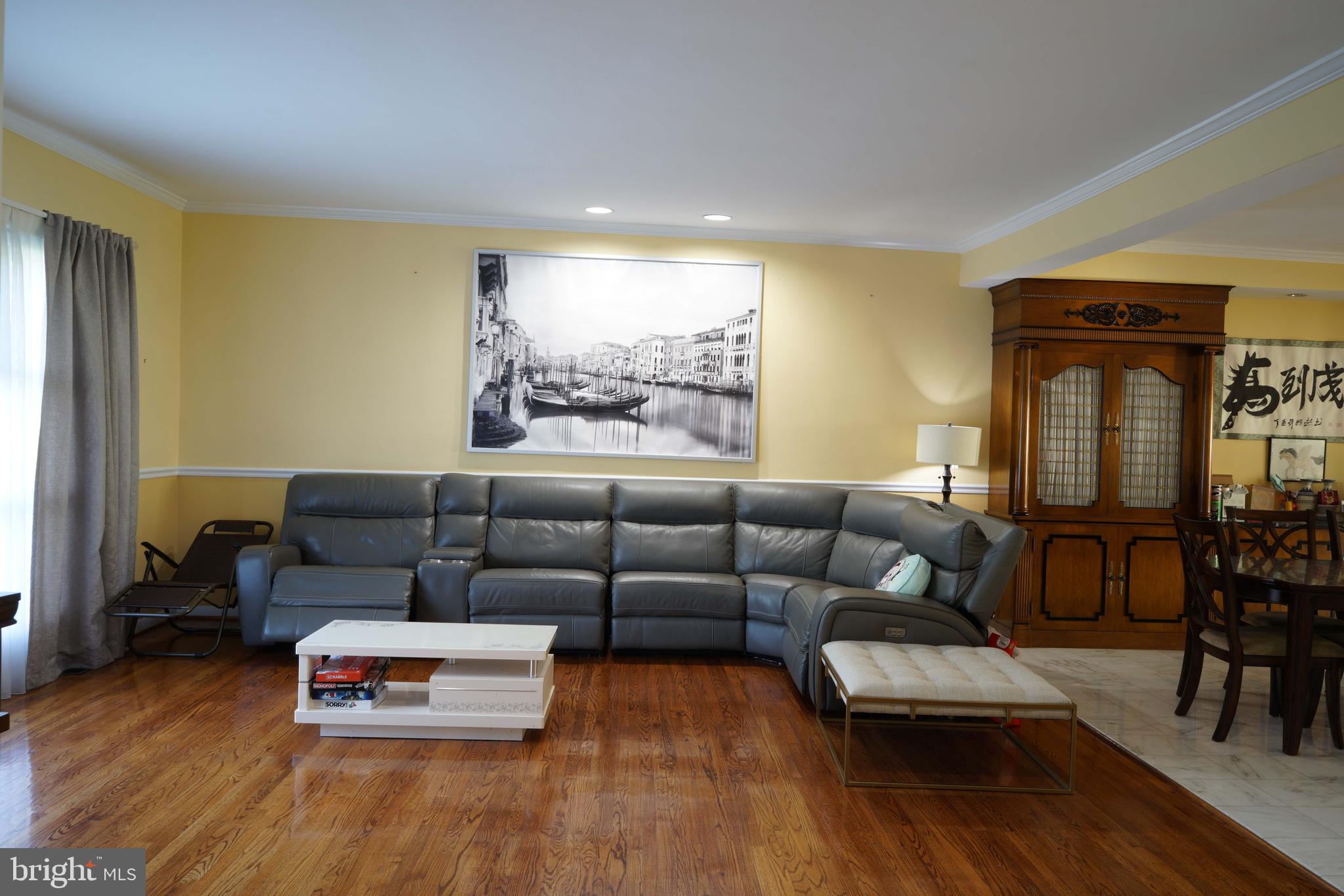 BELMONT - Residential