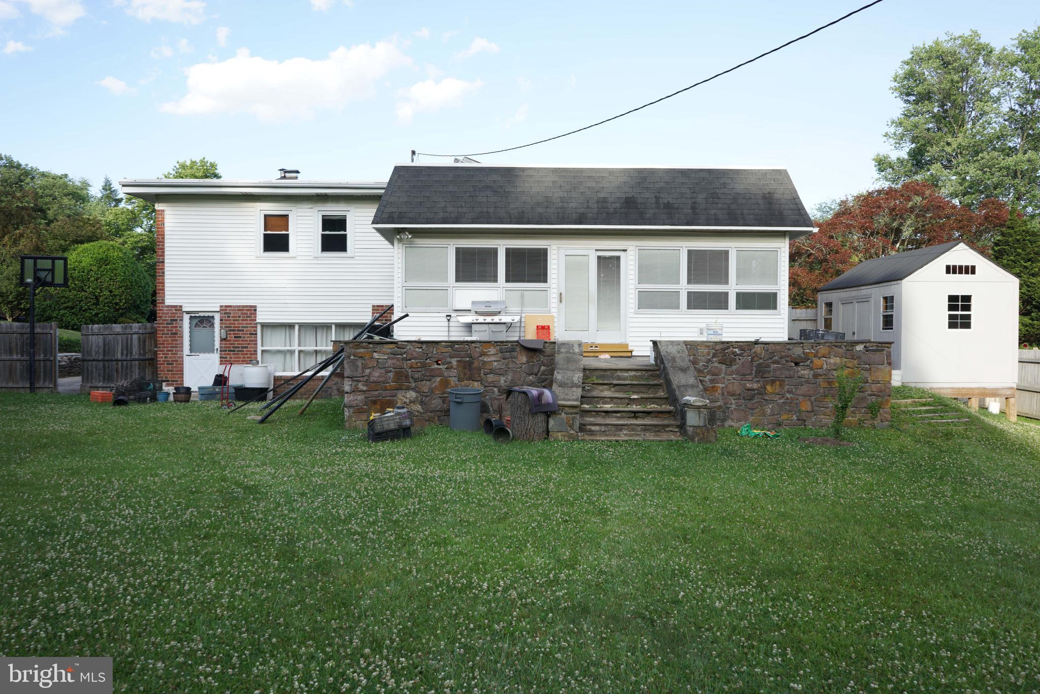 BELMONT - Residential