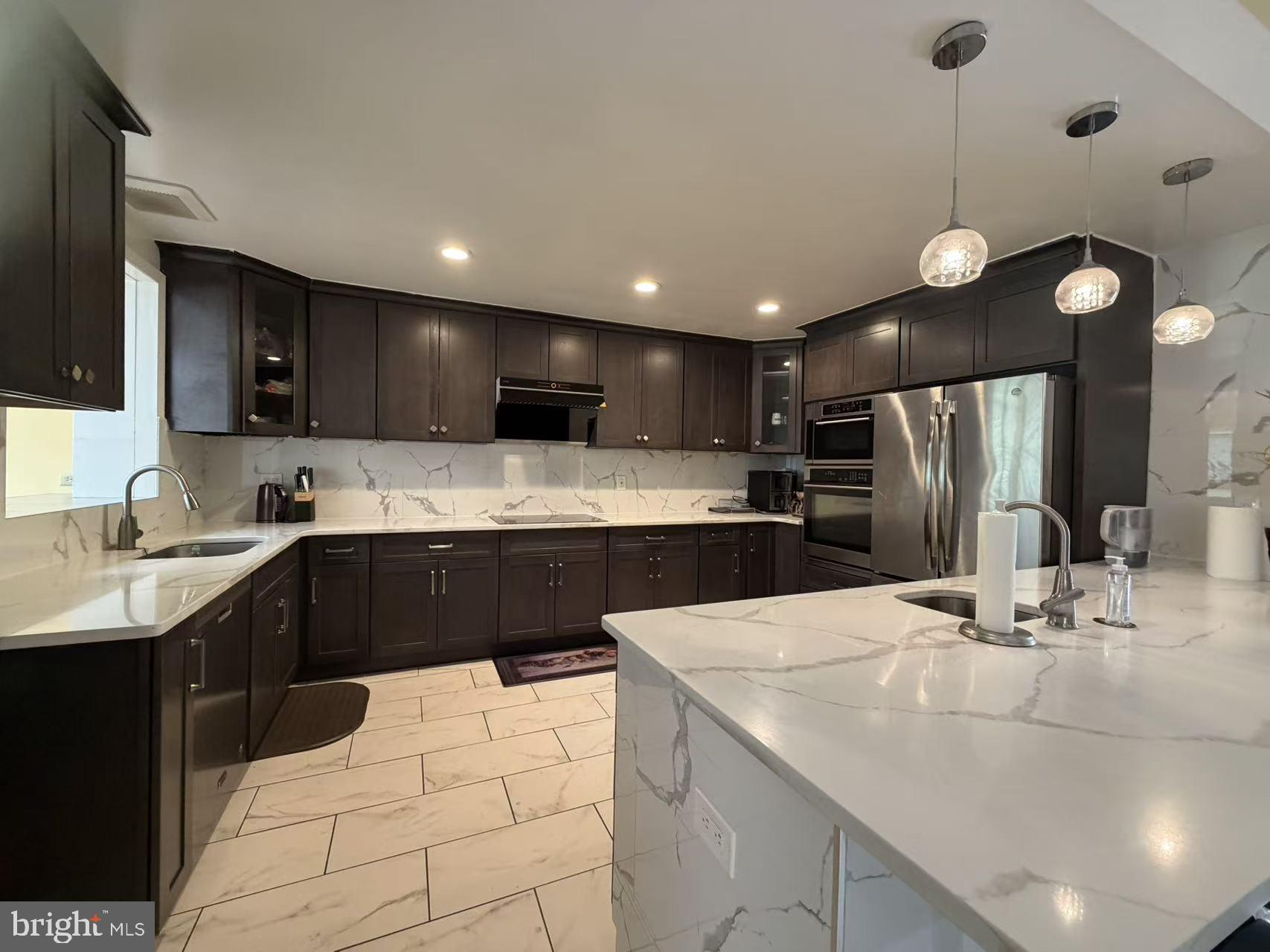 BELMONT - Residential