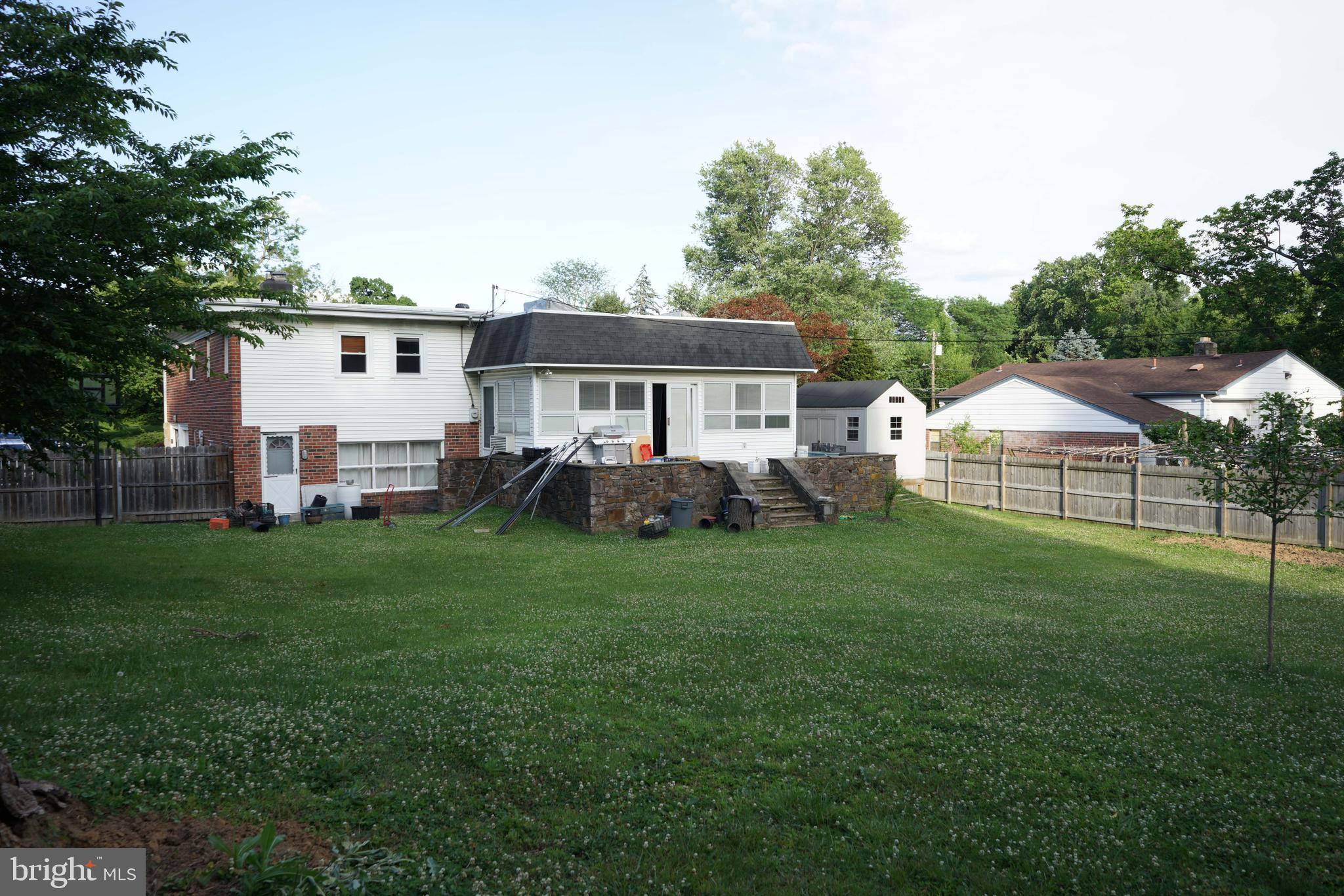 BELMONT - Residential