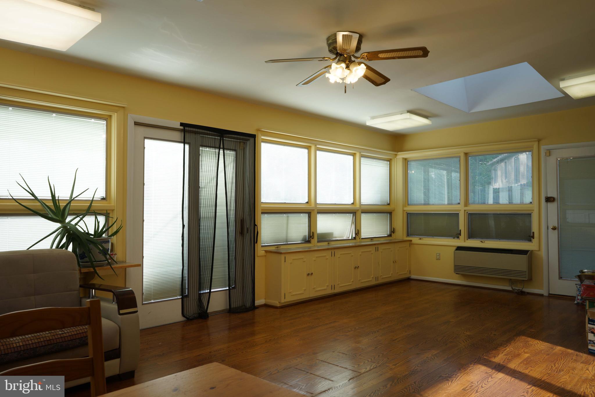 BELMONT - Residential