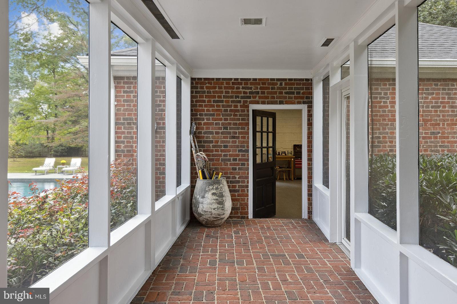 CHAPEL HILL - Residential