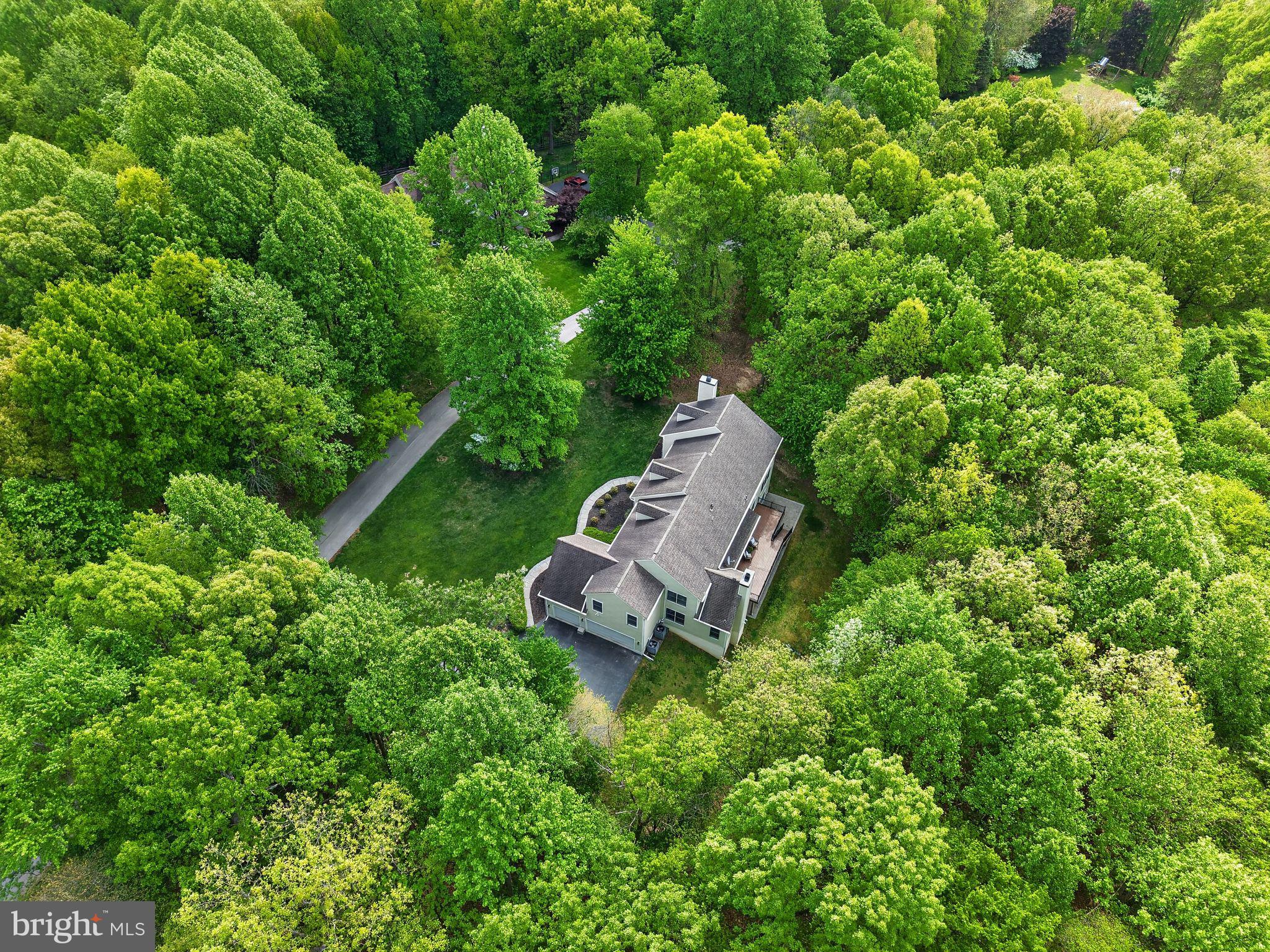 VIRGINIA GLEN - Residential