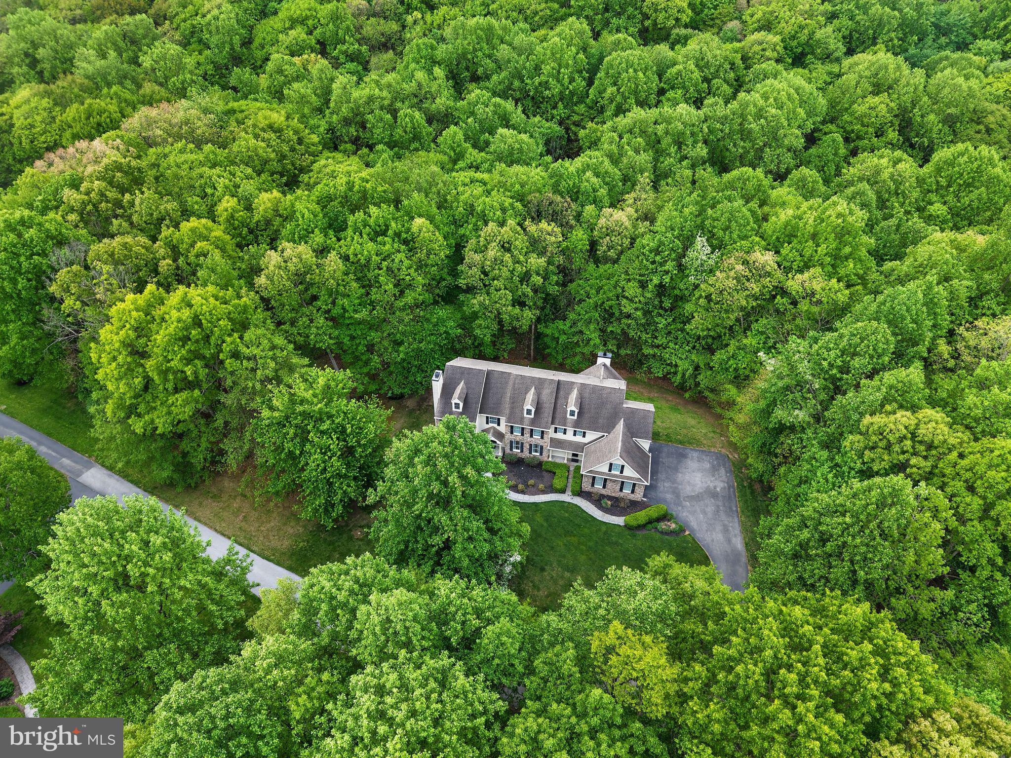 VIRGINIA GLEN - Residential