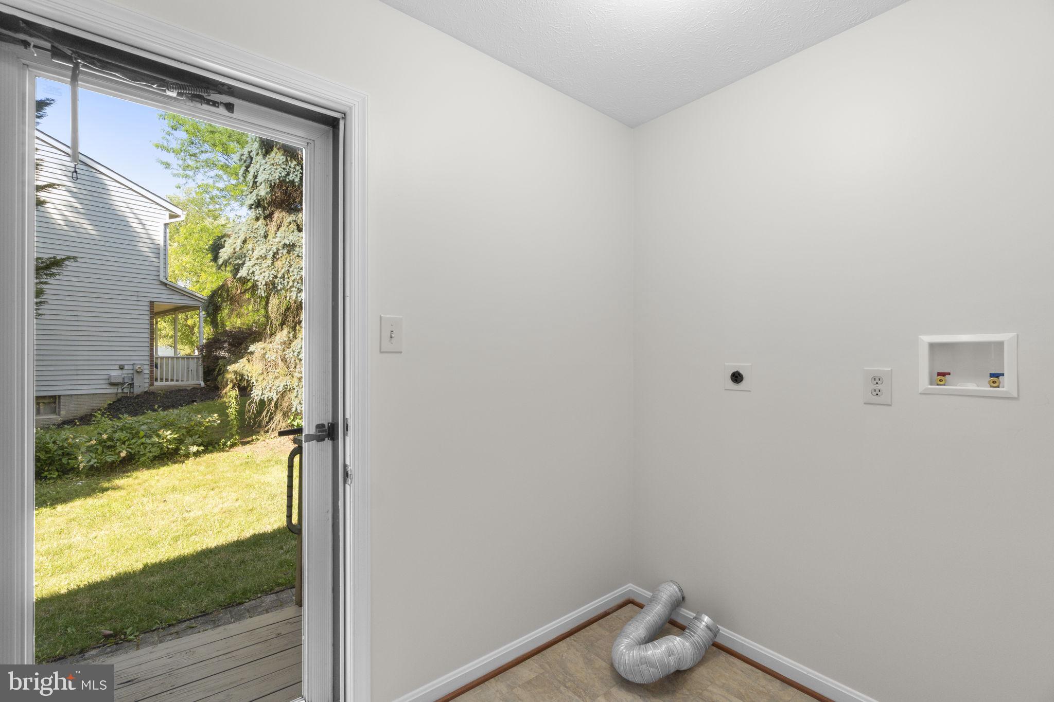 FURNACE HILLS - Residential