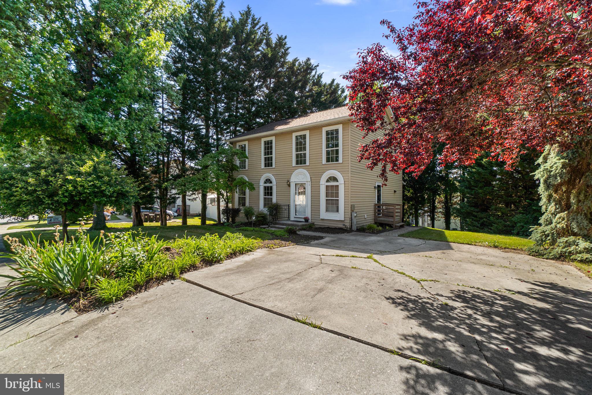FURNACE HILLS - Residential