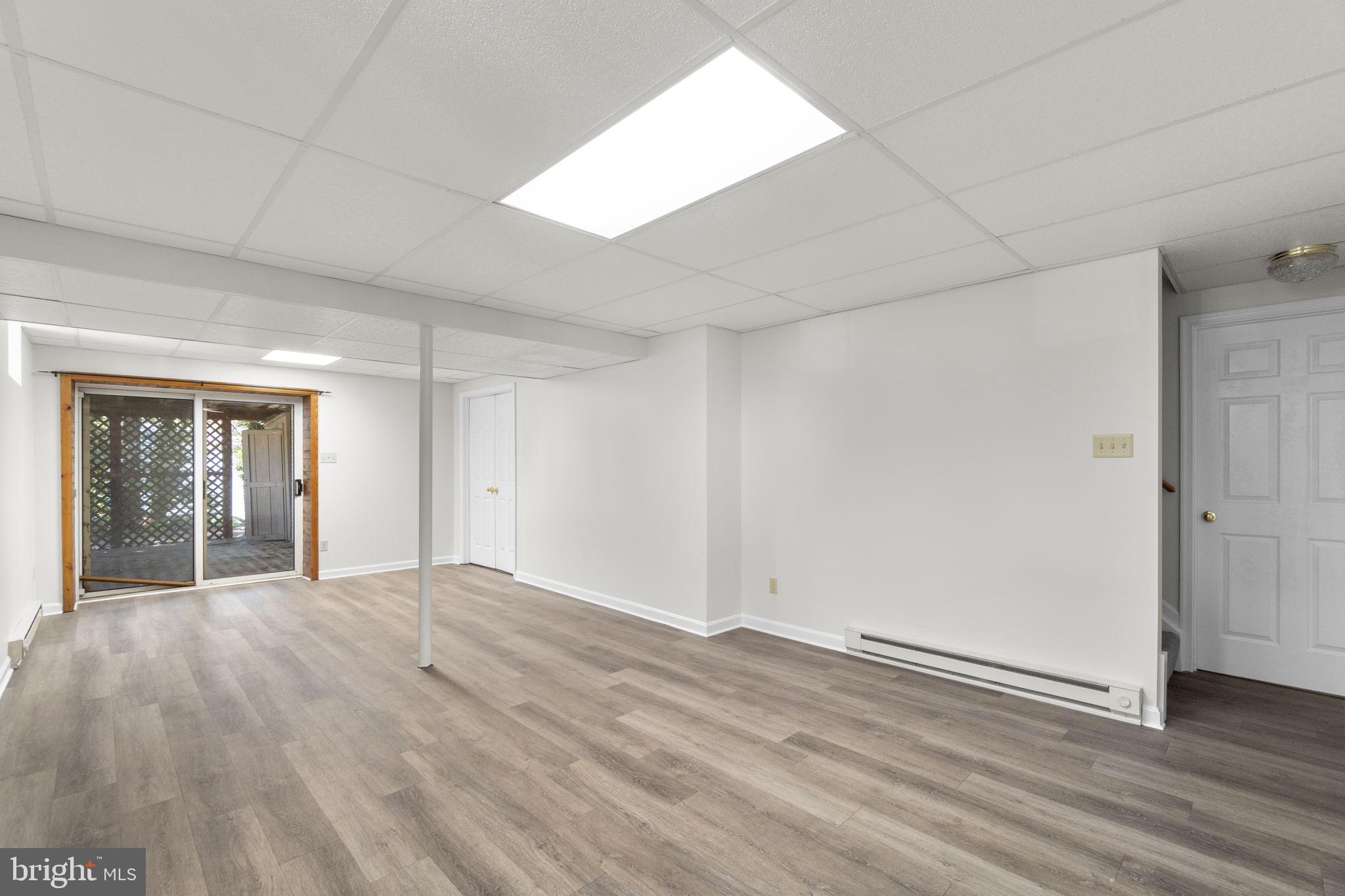 FURNACE HILLS - Residential