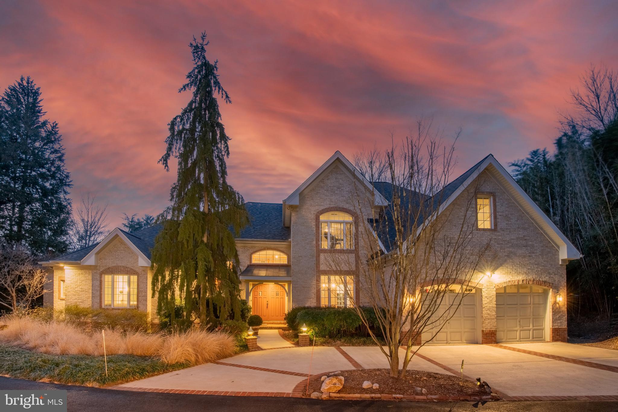 BRADLEY WOODS - Residential