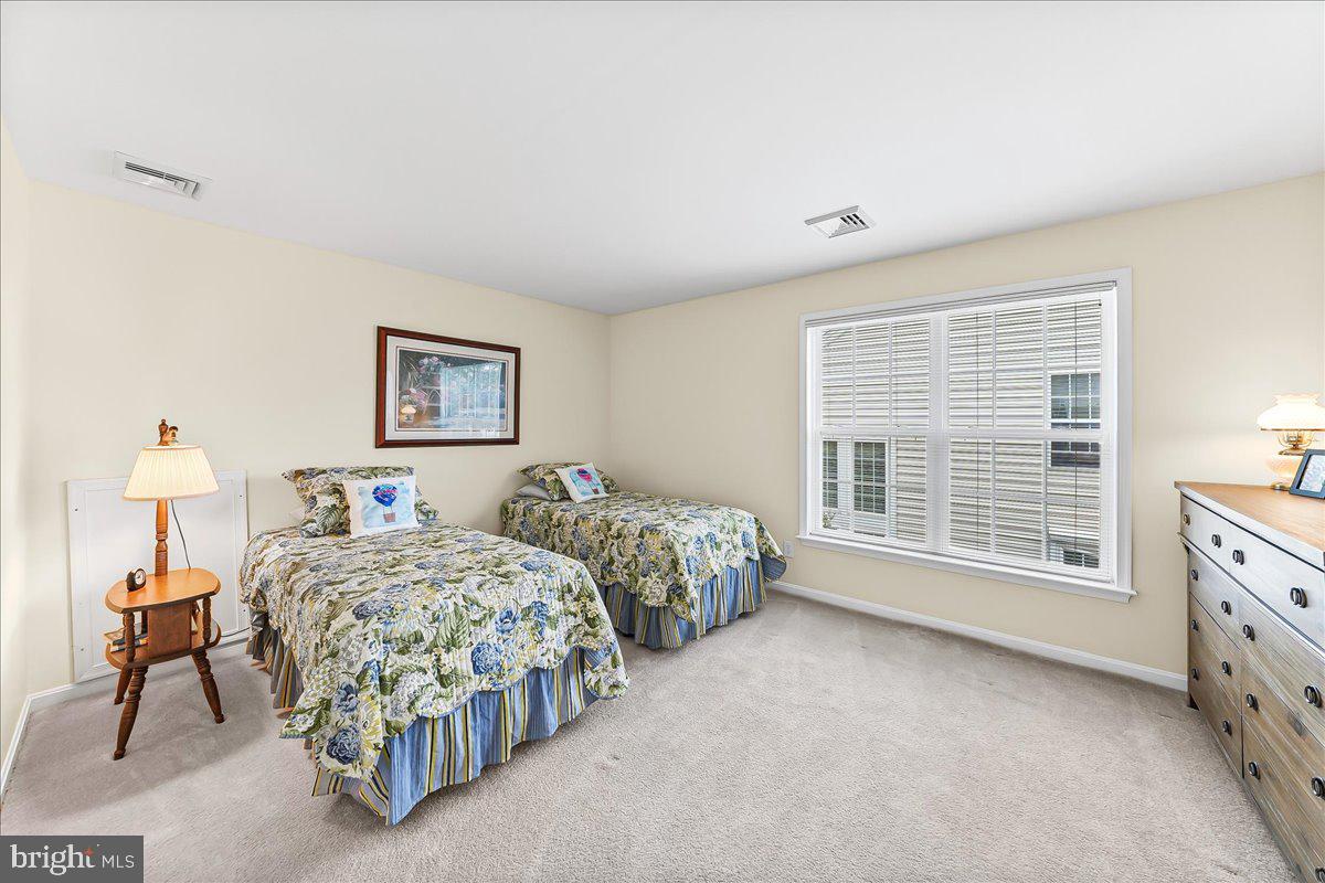 TRADITIONS AT LONG - Residential