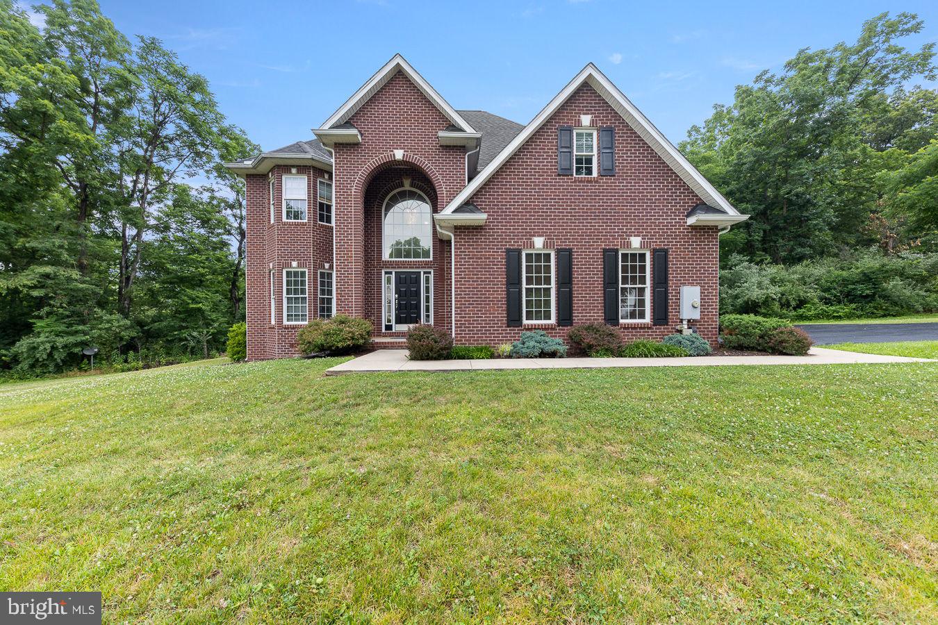 WESTWOOD MANOR - Residential