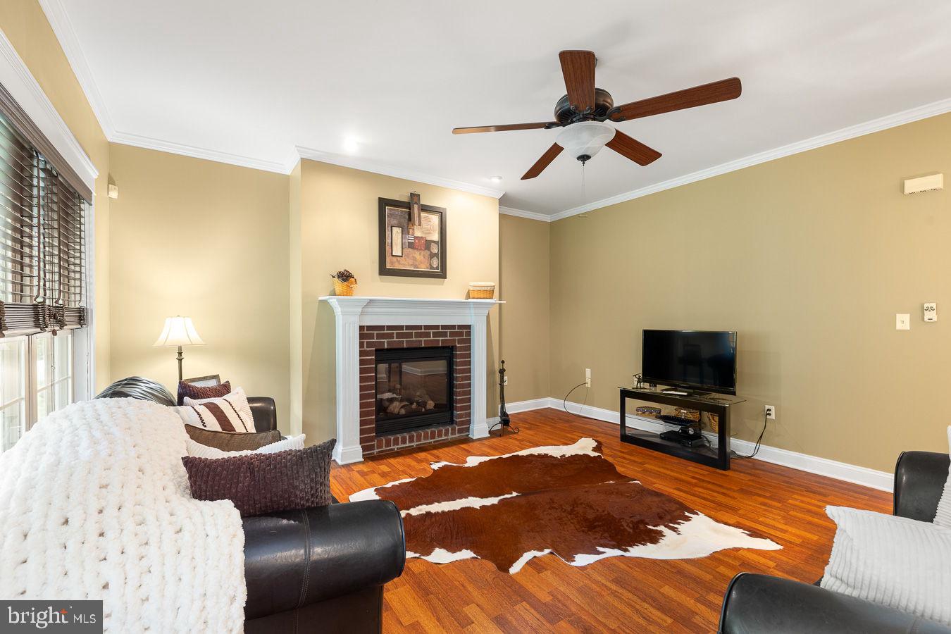 WESTWOOD MANOR - Residential