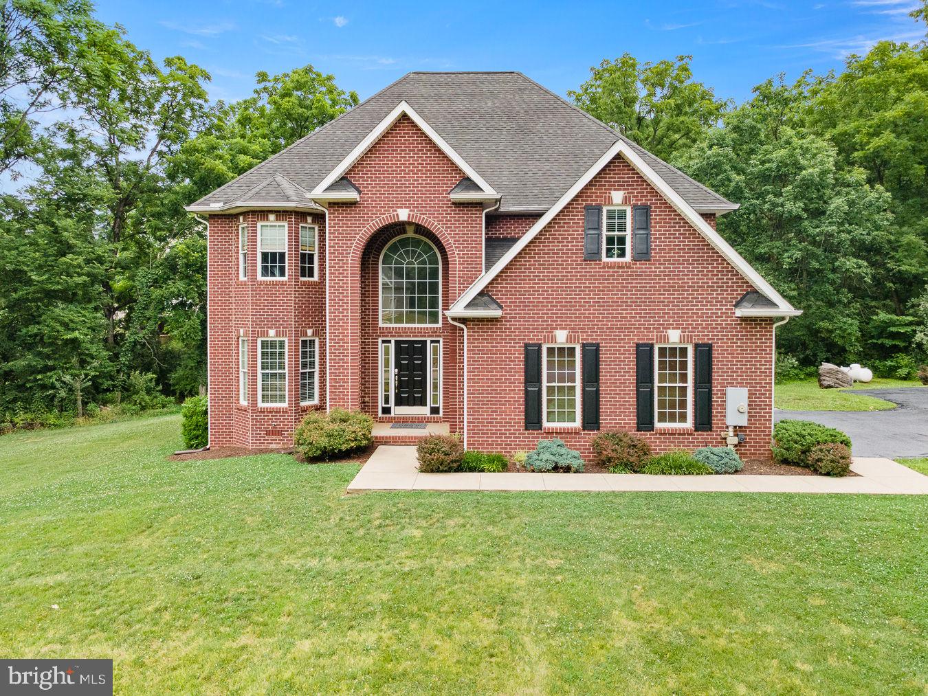 WESTWOOD MANOR - Residential
