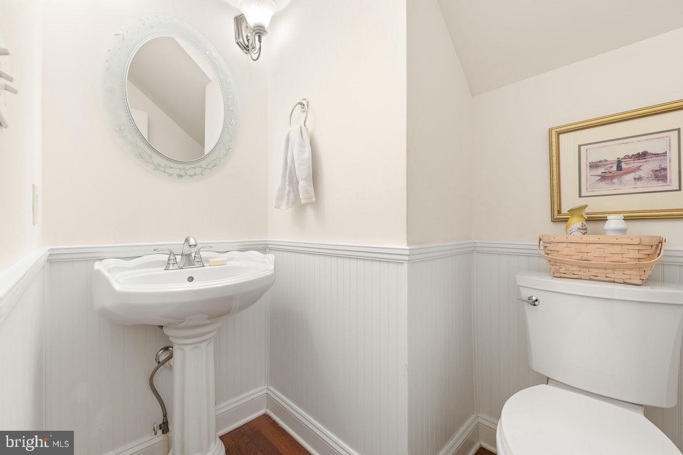 WESTWOOD MANOR - Residential