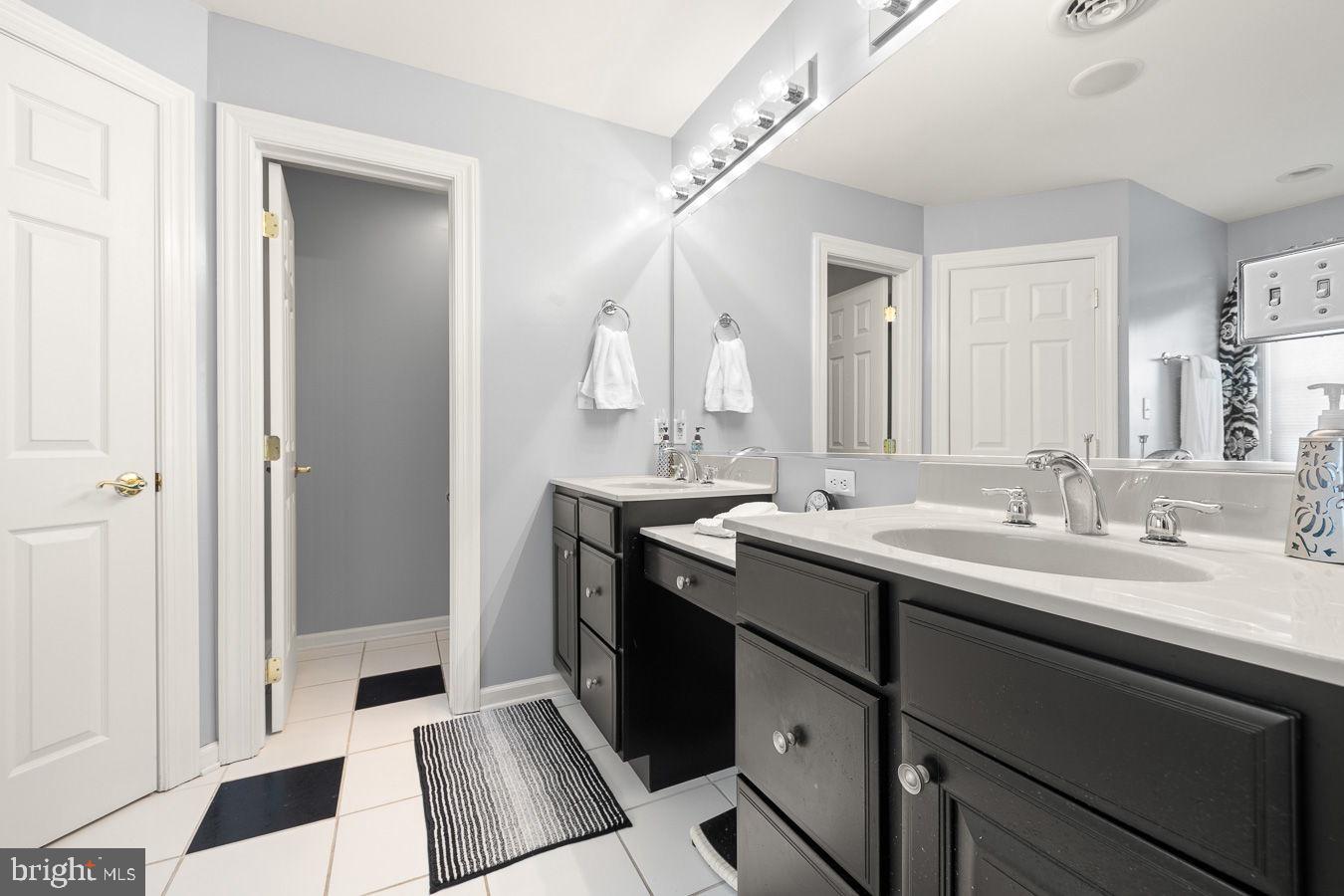 WESTWOOD MANOR - Residential