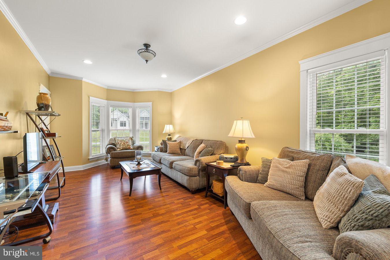 WESTWOOD MANOR - Residential