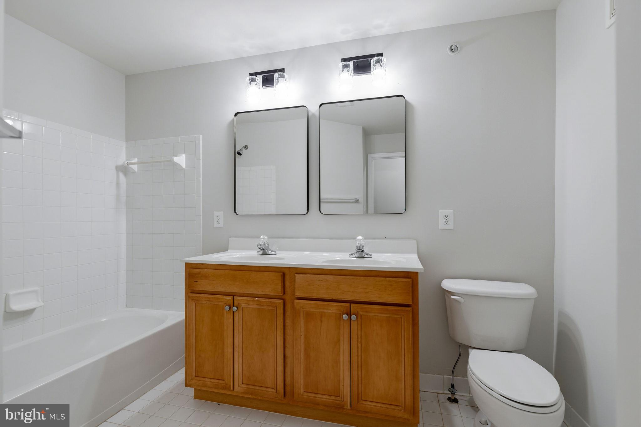 STONE RIDGE - Residential