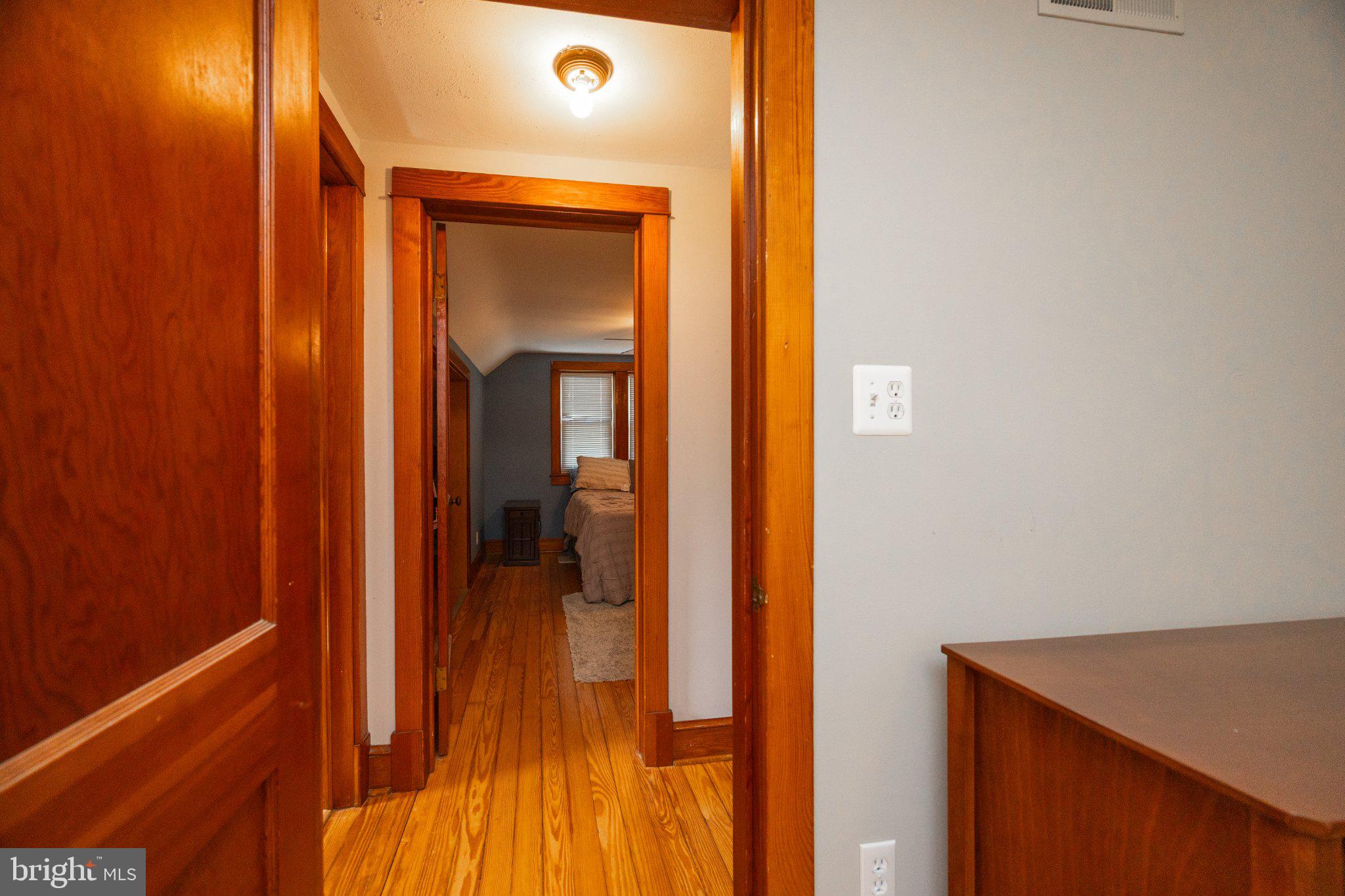 PINE KNOLL - Residential