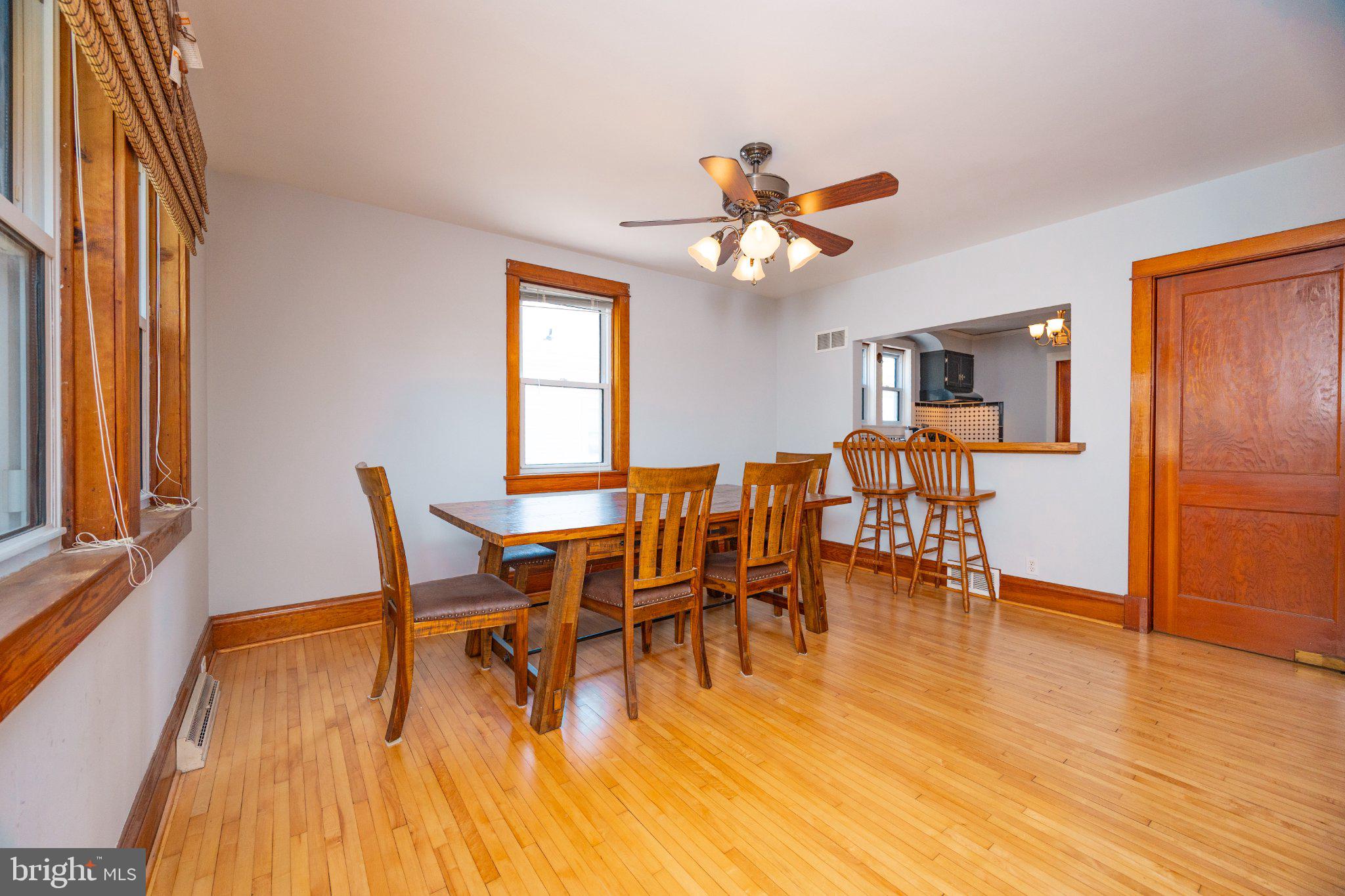 PINE KNOLL - Residential