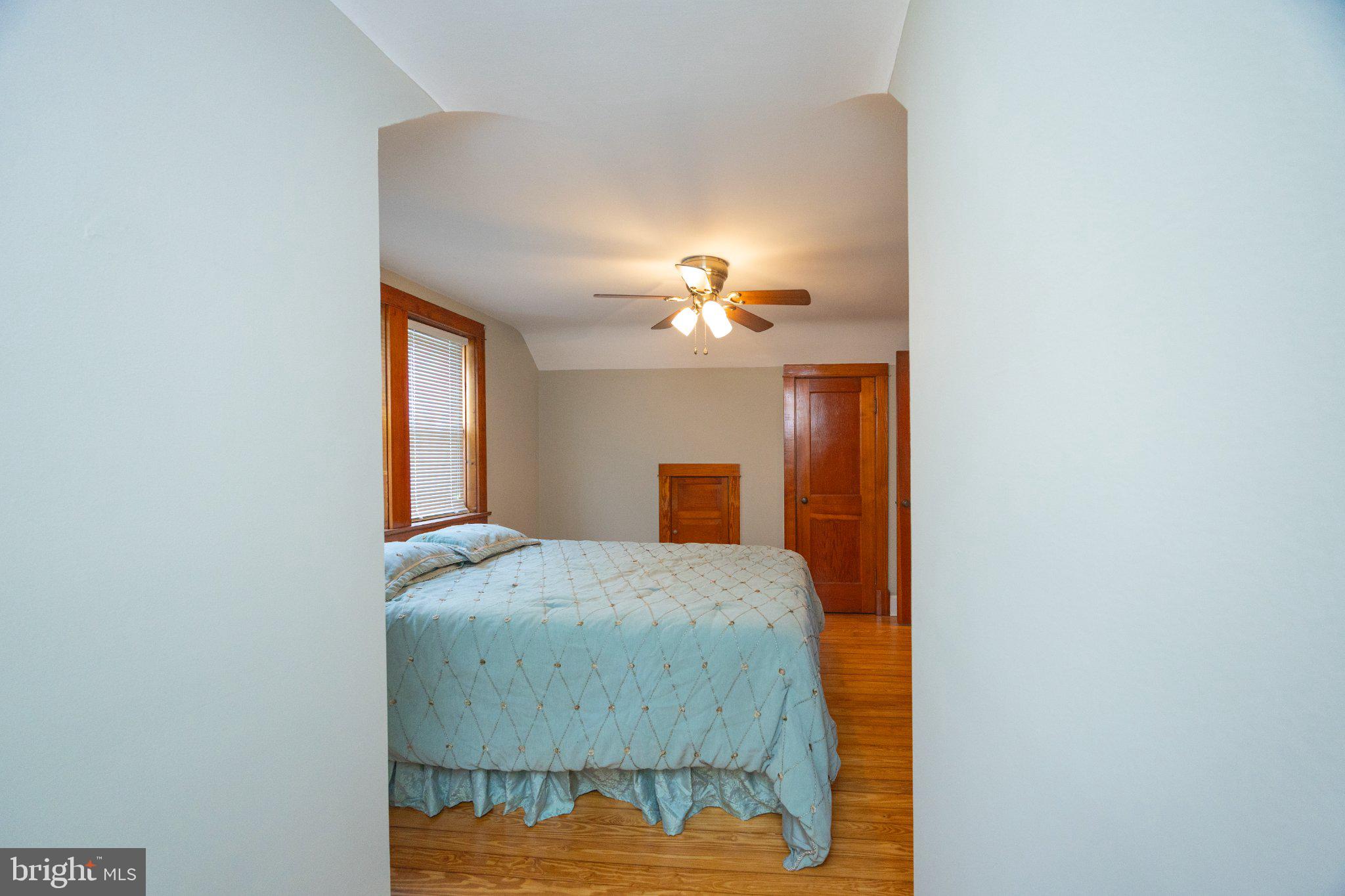 PINE KNOLL - Residential