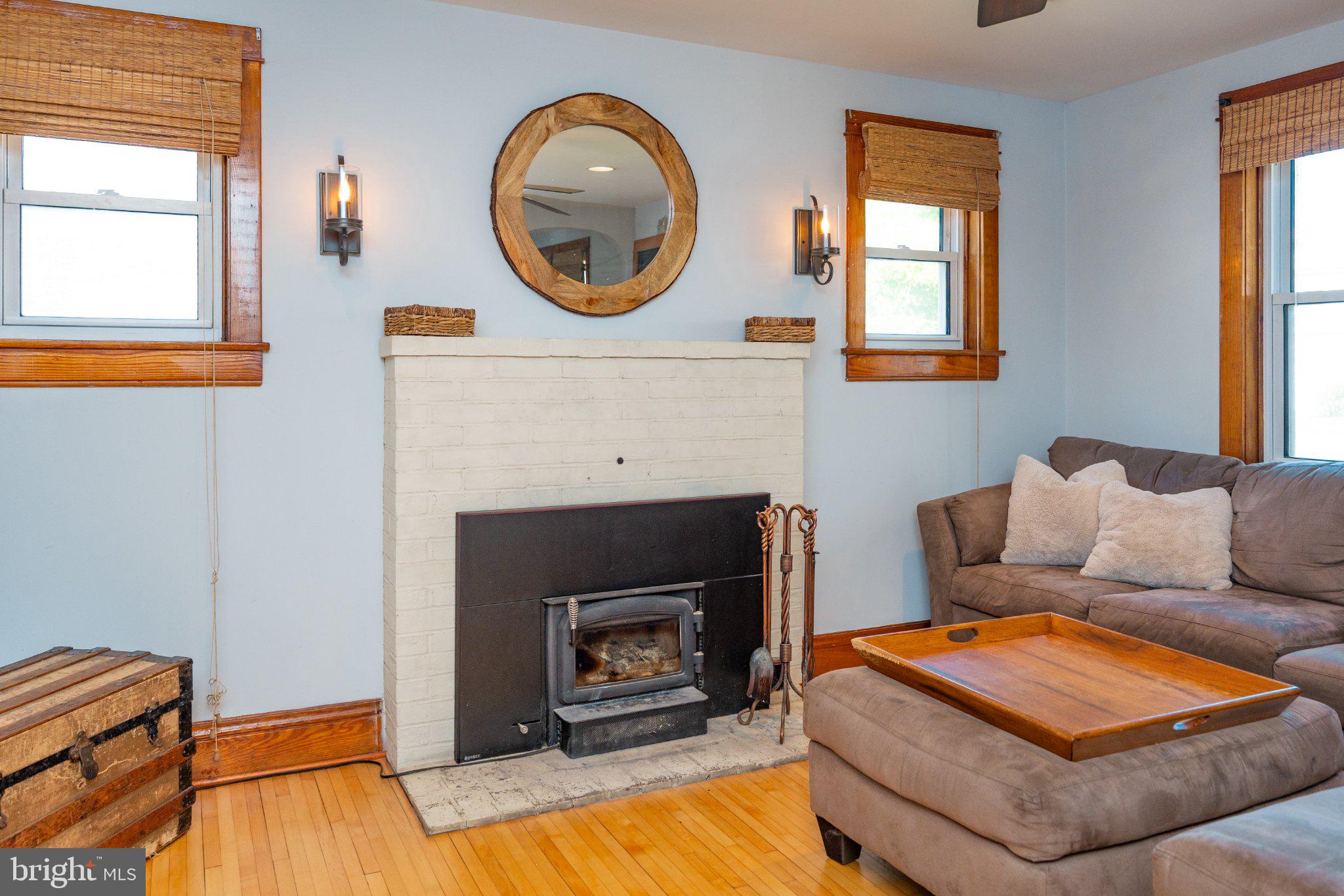 PINE KNOLL - Residential