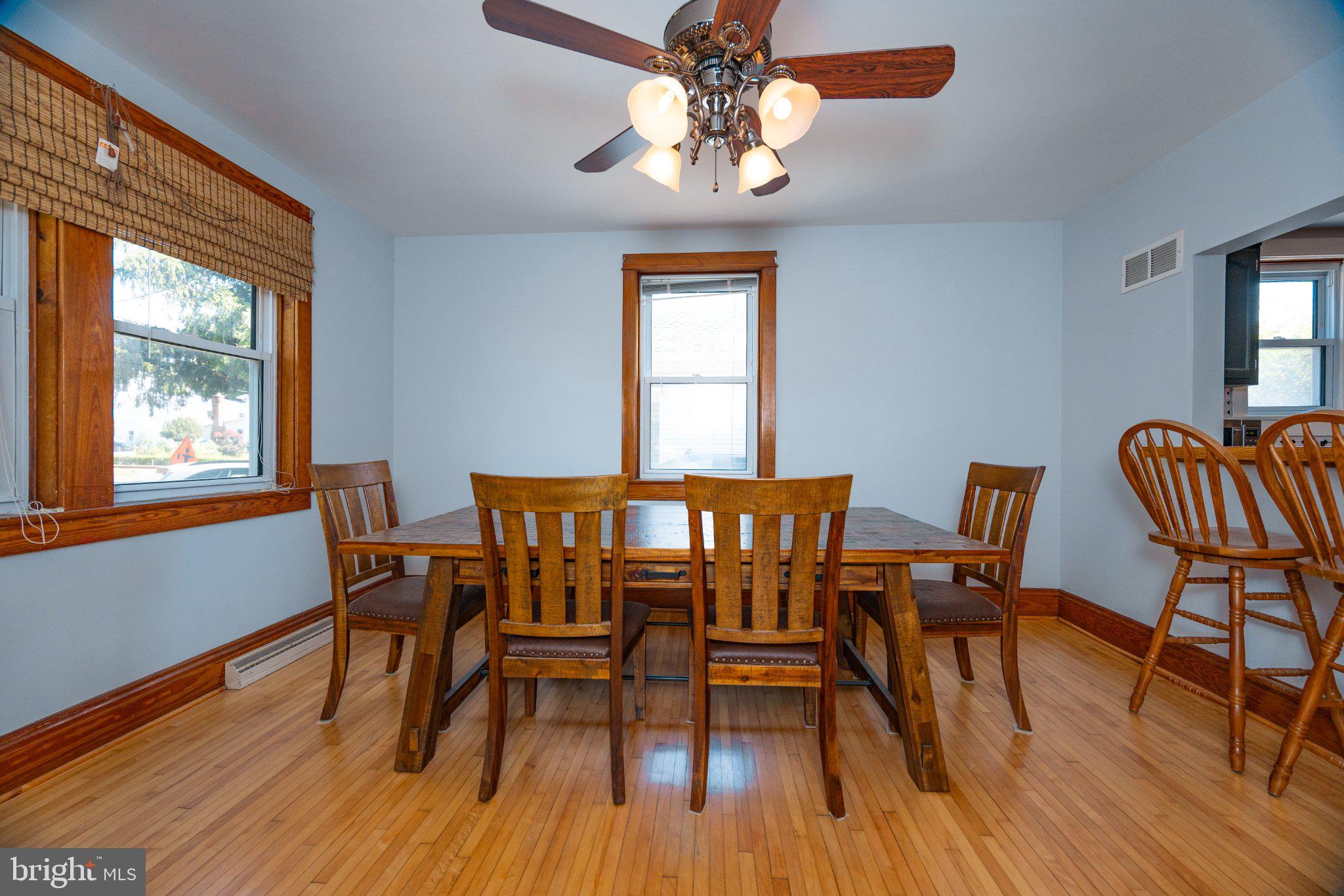 PINE KNOLL - Residential